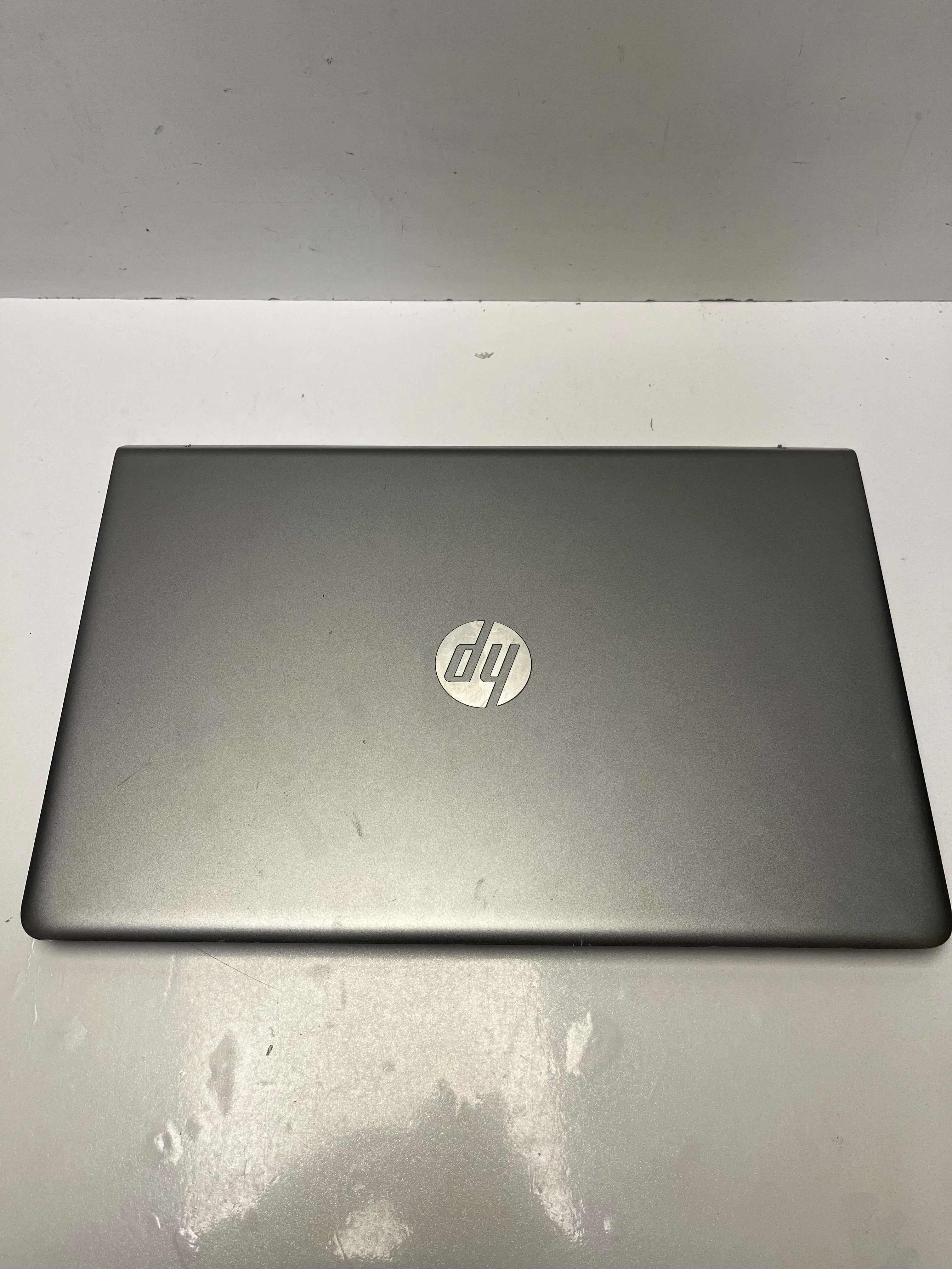 laptop-hp-pavilion-15-cc502nw-i5-7200u-8gb-ram-1tb-hdd-gtx-940mx-model-pavilion-15-cc502nw
