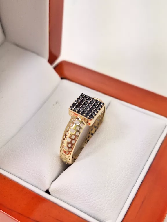 zloty-pierscionek-azurowy-czarne-cyrkonie-p585-r17-155g-rodzaj-2205-2