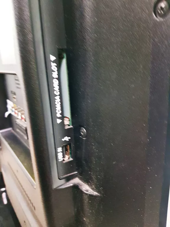 telewizor-lg-32ln540b-pilot-kabel-zasilajacy-przekatna-ekranu-cale-3200