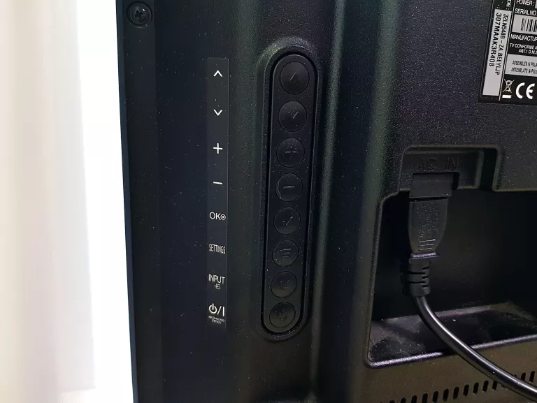 telewizor-lg-32ln540b-pilot-kabel-zasilajacy-typ-telewizora-211486-250142