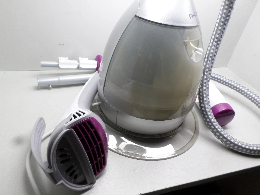 stacja-parowa-philips-gc565-pud-kolor-dominujacy-129357-5