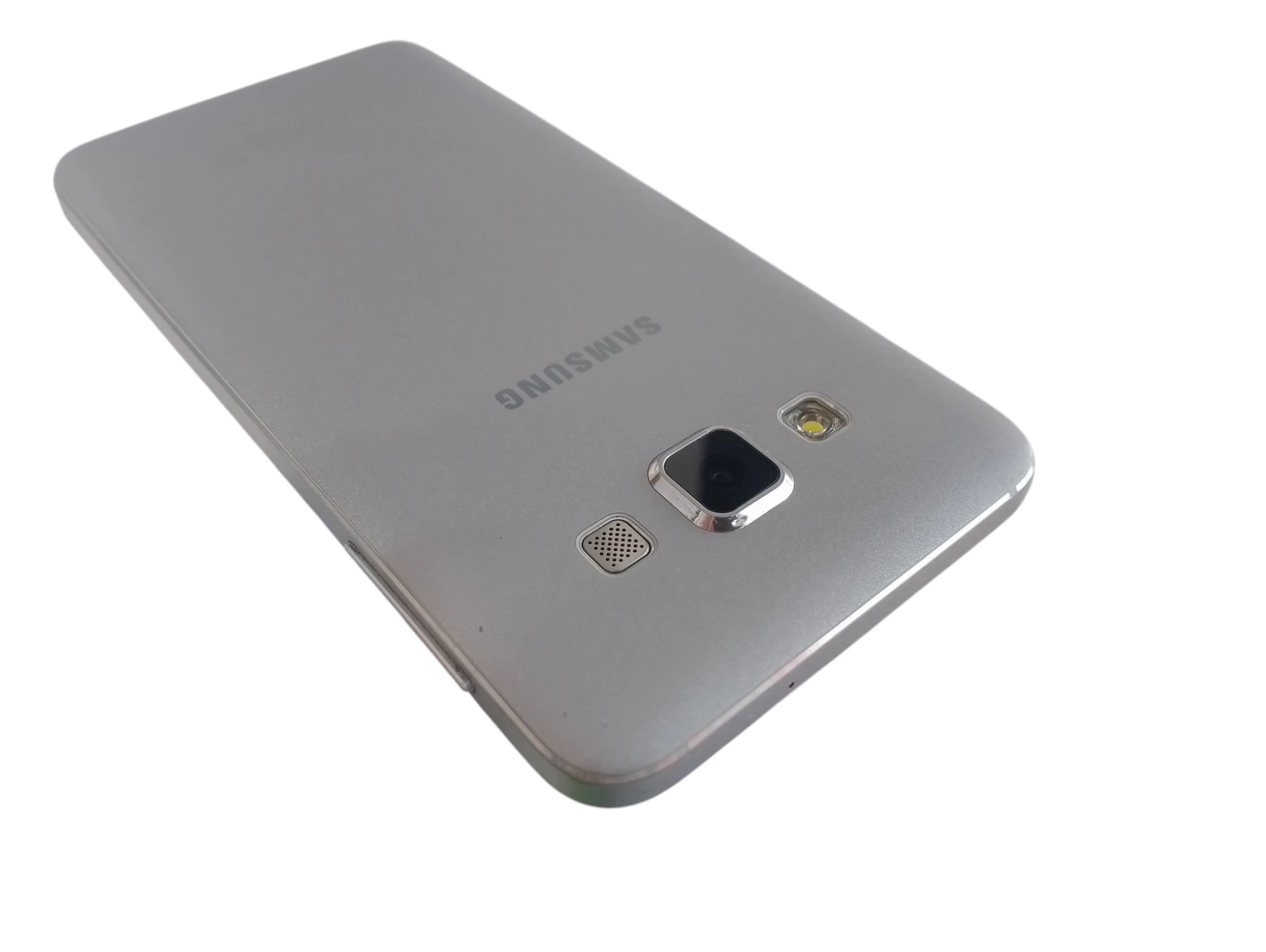 telefon-galaxy-a3-typ-202685-212929