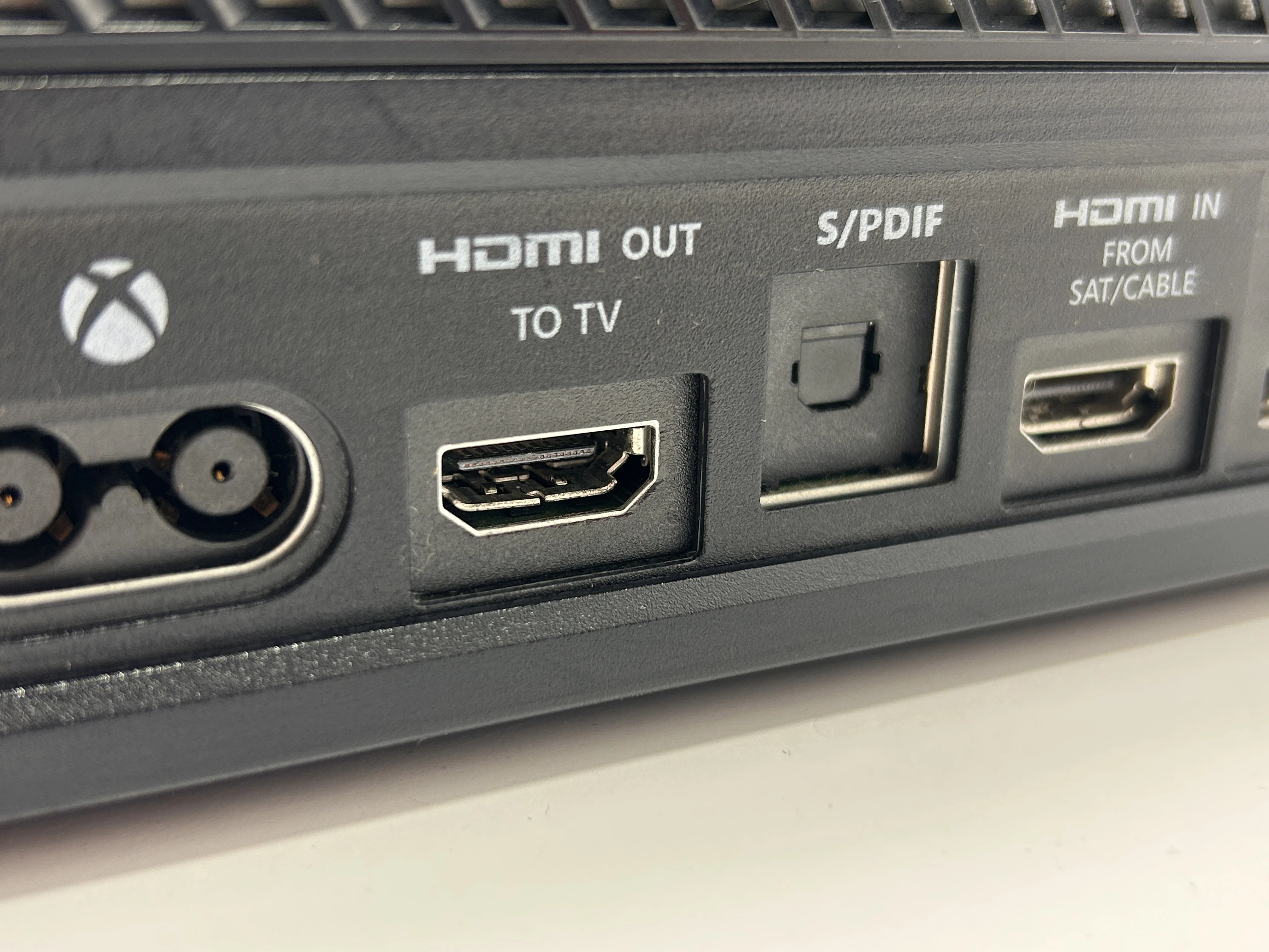 konsola-xbox-one-kod-producenta-1540