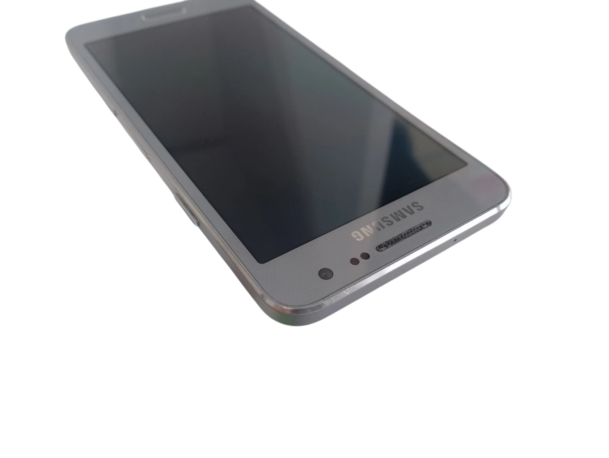 telefon-galaxy-a3-przekatna-ekranu-450