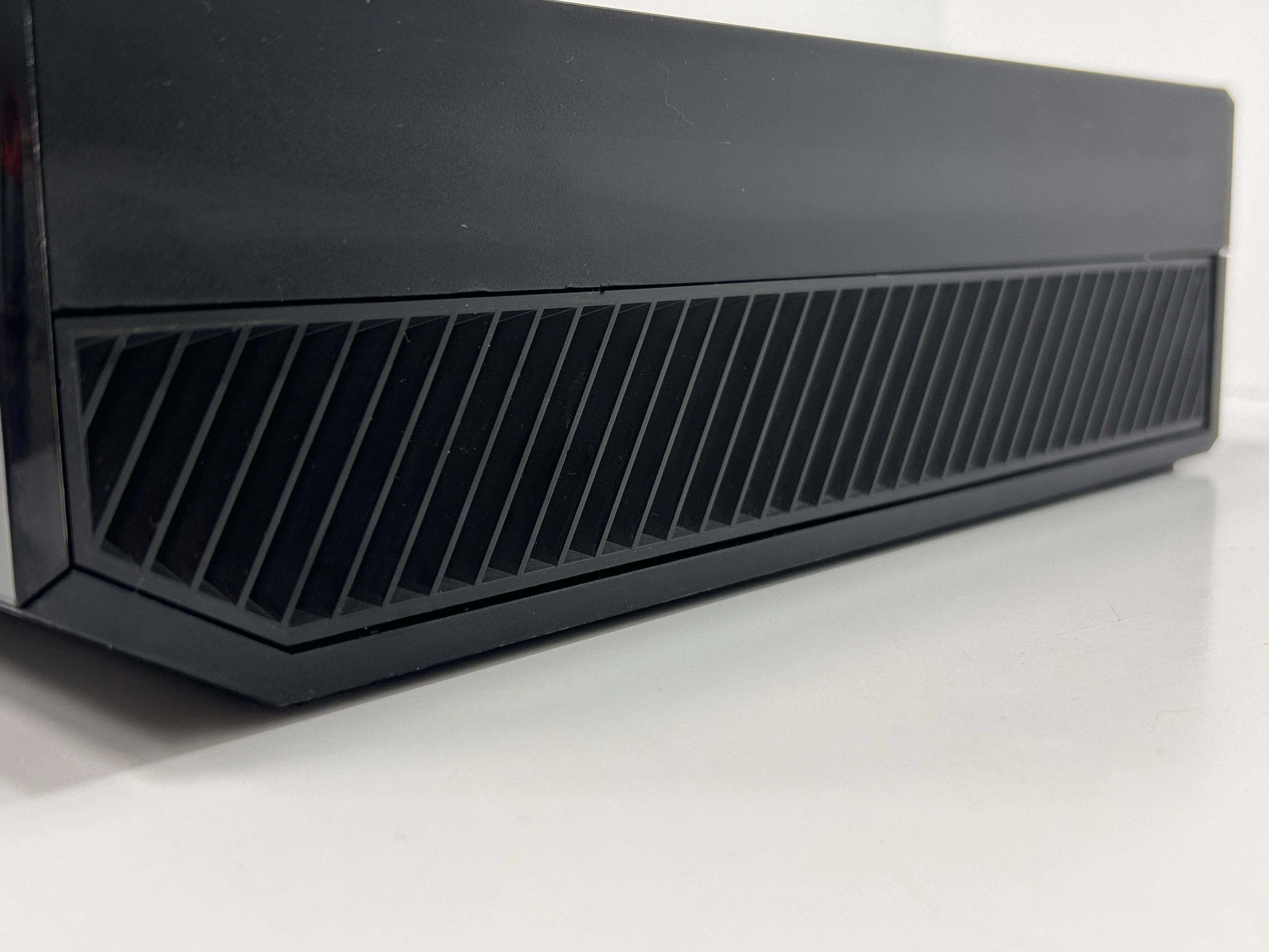 konsola-xbox-one-liczba-kontrolerow-w-zestawie-205994-225554