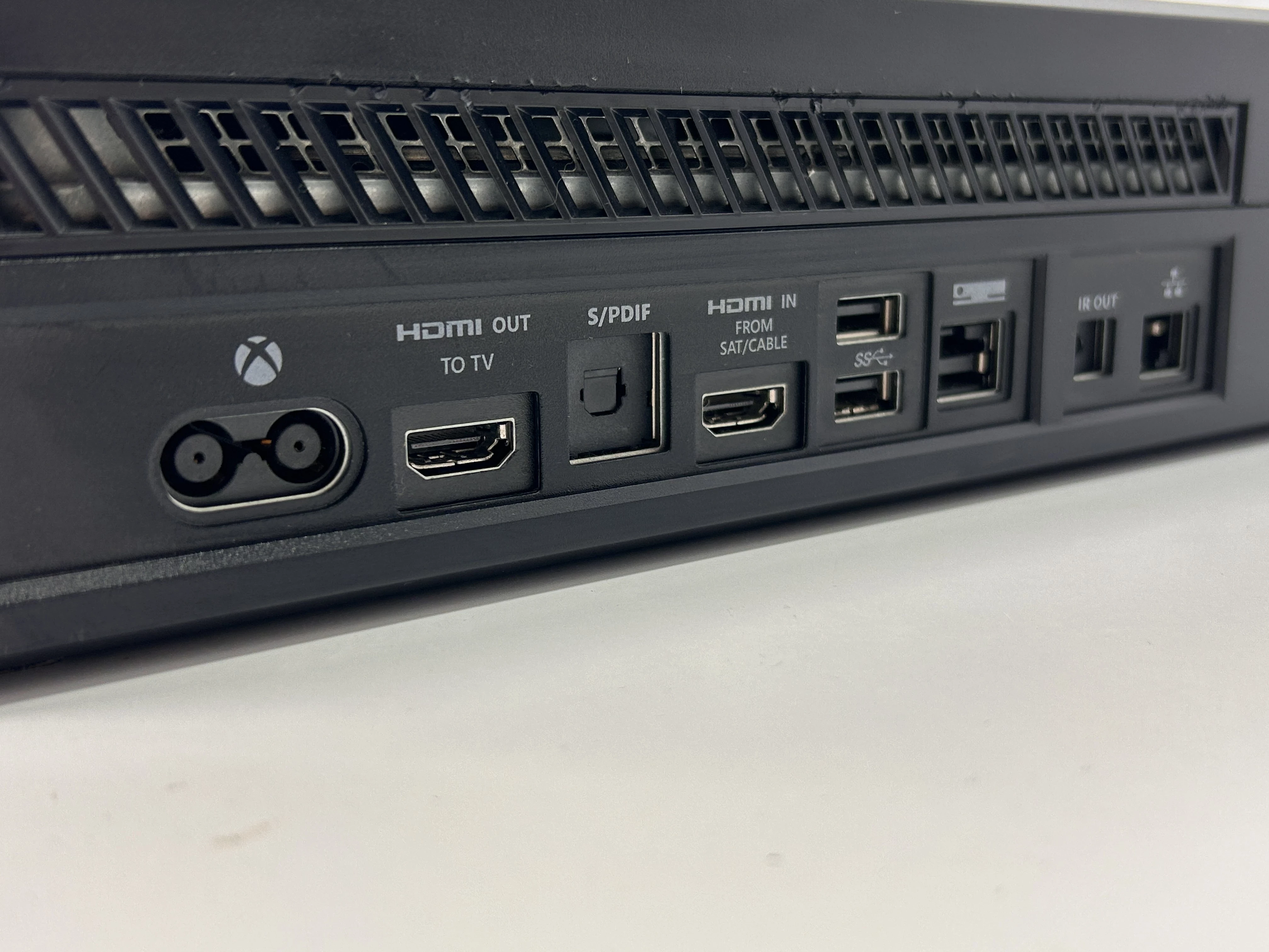 konsola-xbox-one-gry-w-zestawie-205998-225570