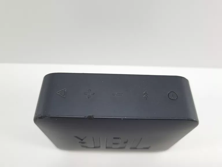 glosnik-jbl-go-czarny-stan-11323-2