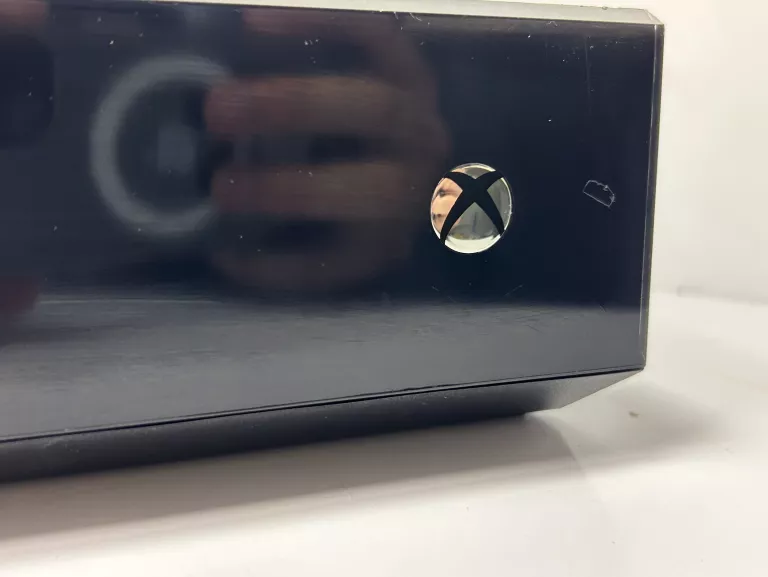 konsola-xbox-one-wersja-konsoli-130591-1