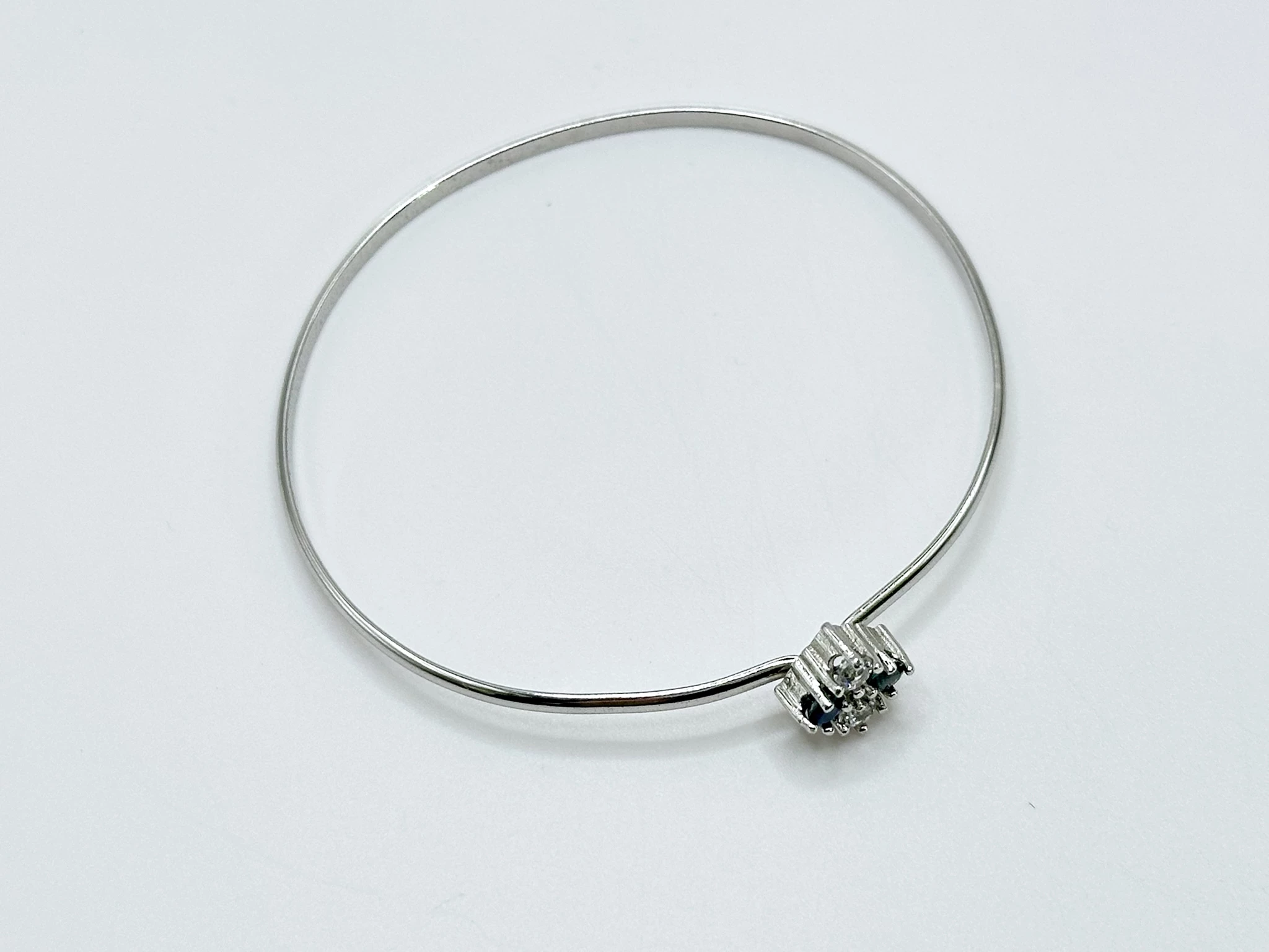 sd205-damska-bransoletka-ze-srebra-z-bialymi-i-niebieskimi-kamieniami-925-rodzaj-2205-16