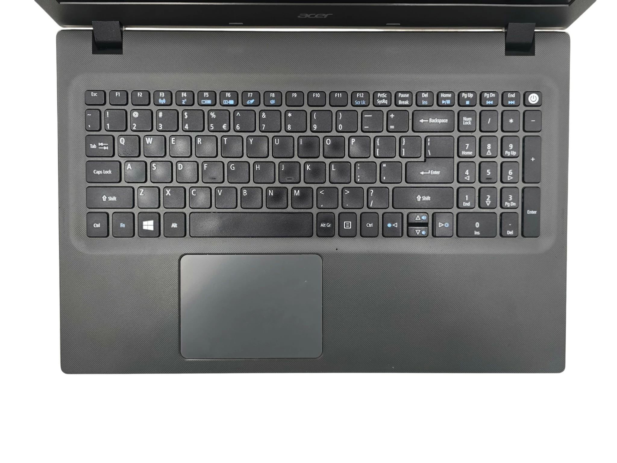 laptop-acer-aspire-e5-573-n15q1-i5-4210u-16gb-ram-500gb-ssd-geforce-920m-rozdzielczosc-px-4474-60