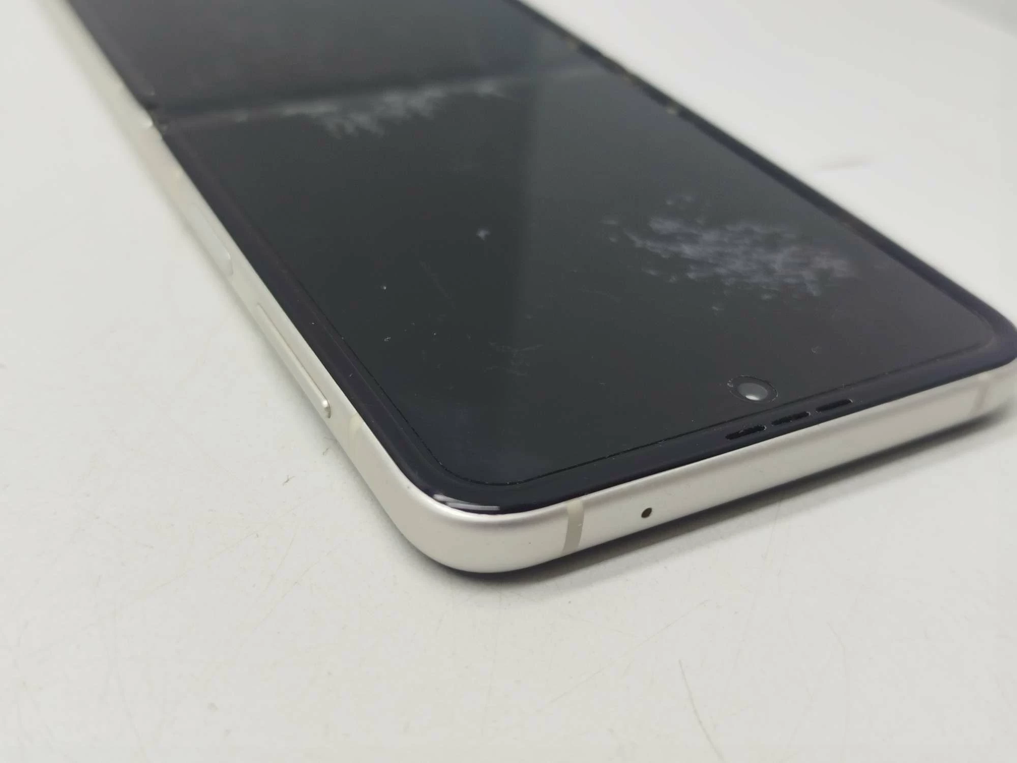 telefon-samsung-galaxy-z-flip-3-5g-pamiec-ram-202865-214113