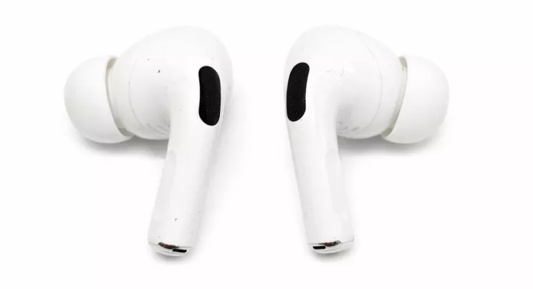 sluchawki-airpods-pro-2gen-transmisja-sygnalu-203713-217785