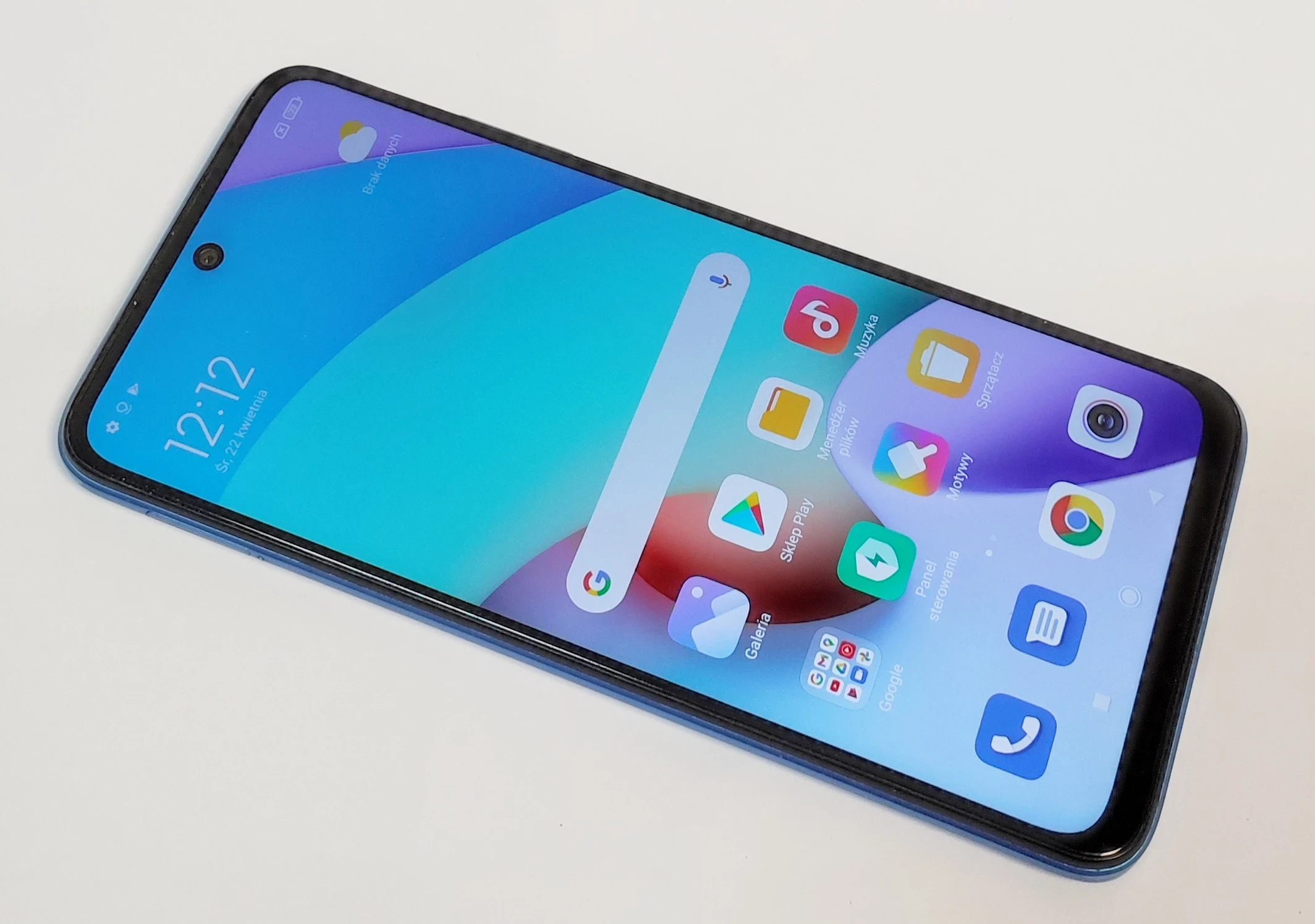 telefon-xiaomi-redmi-10-2022-przekatna-ekranu-650