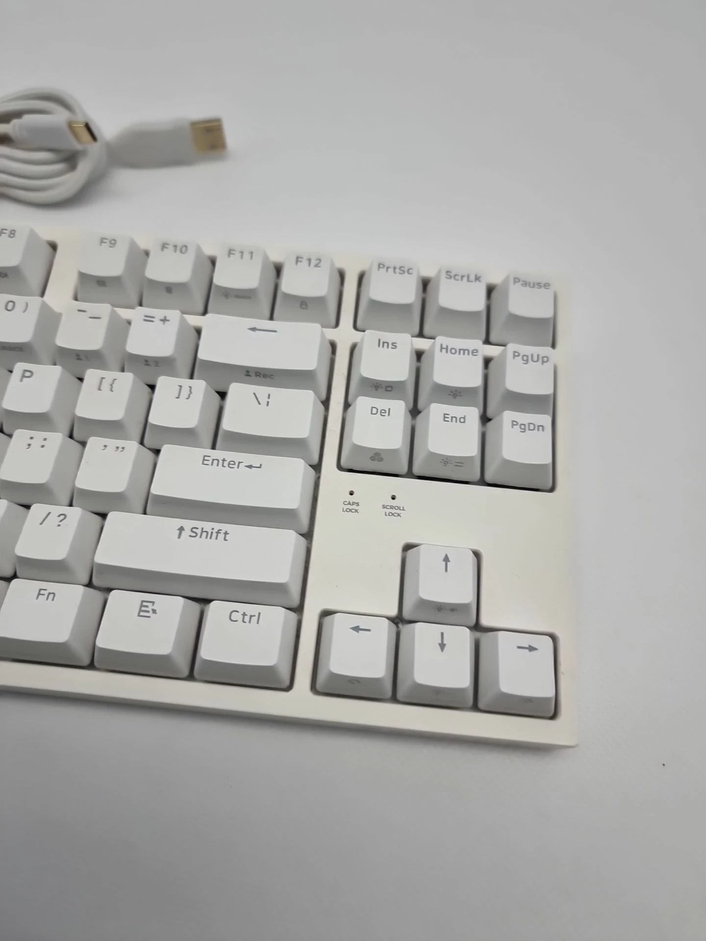 klawiatura-genesis-404tkl-mech-interfejs-1247-1