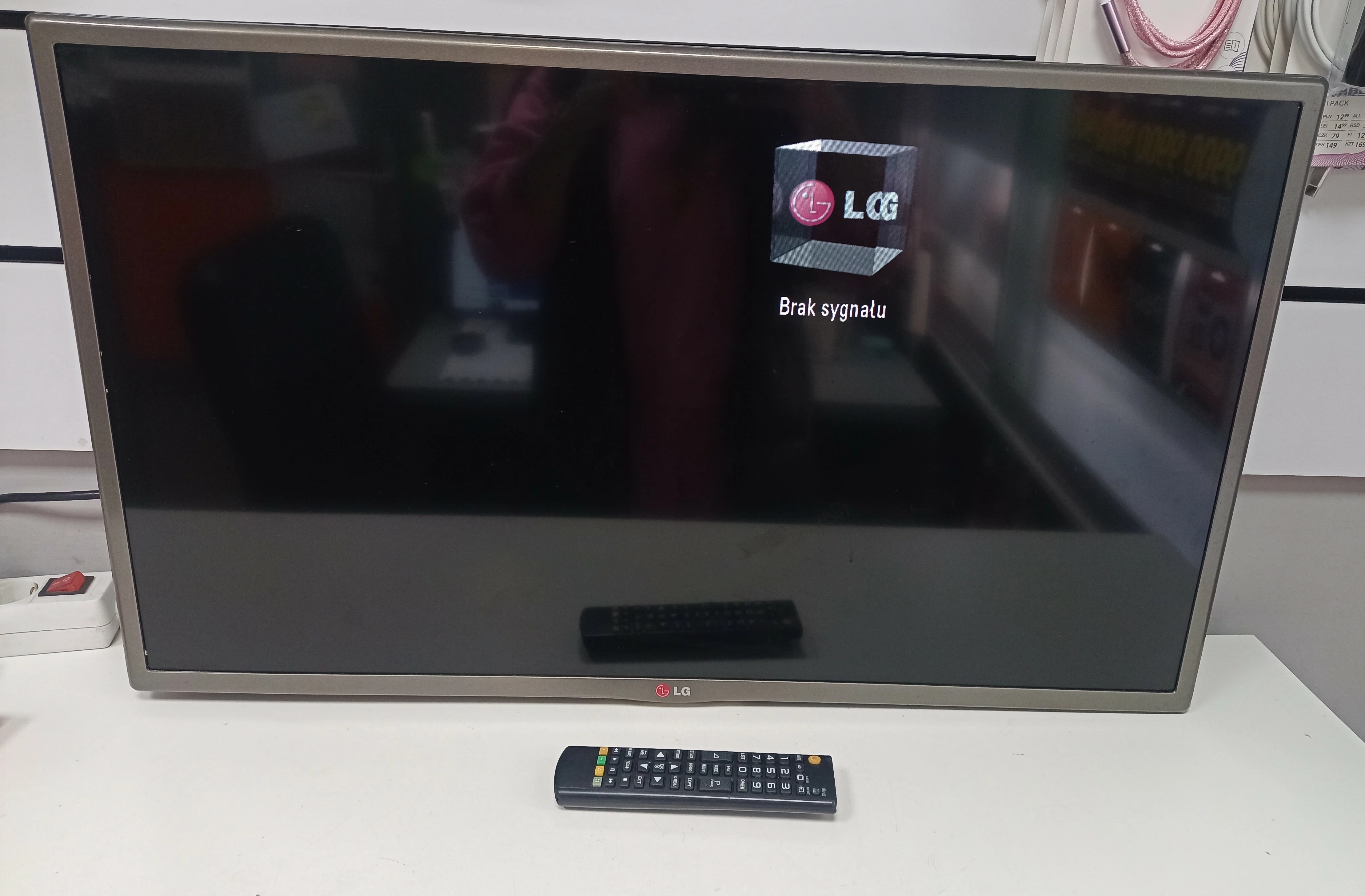 telewizor-lg-32lb561bpilot-ean-gtin-8806084673473