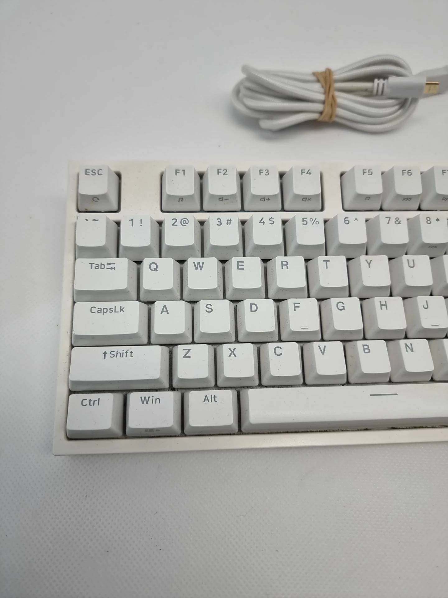 klawiatura-genesis-404tkl-mech-stan-11323-2