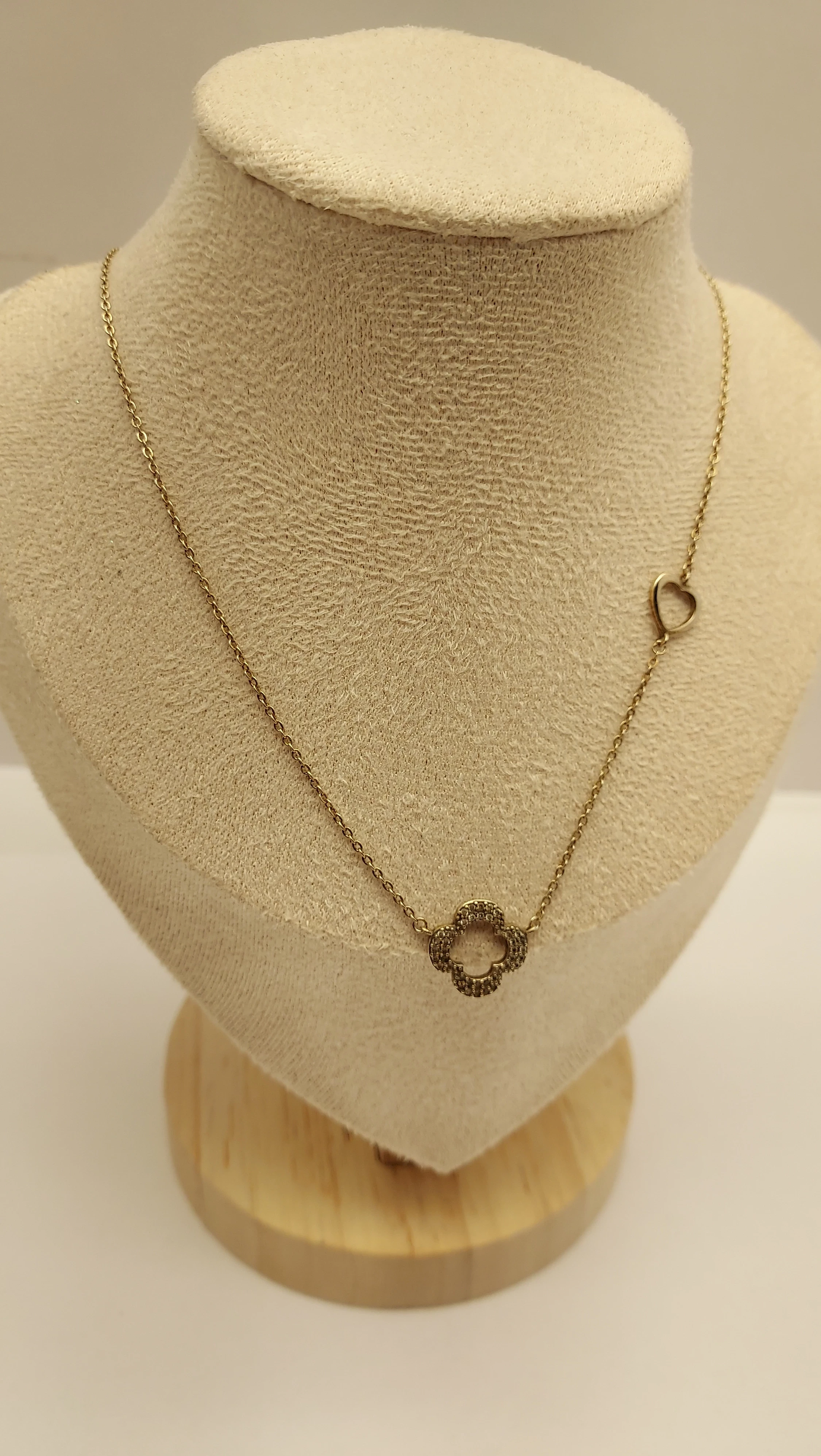 lancuszek-celebrytrka-262925-barlickiego-47-kutno