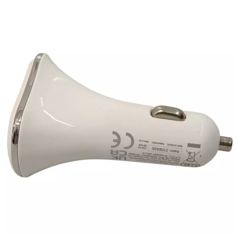 ladowarka-samochodowa-grundig-usb-41a-kod-producenta-ladowarka-samochodowa-3-wejscia-usb