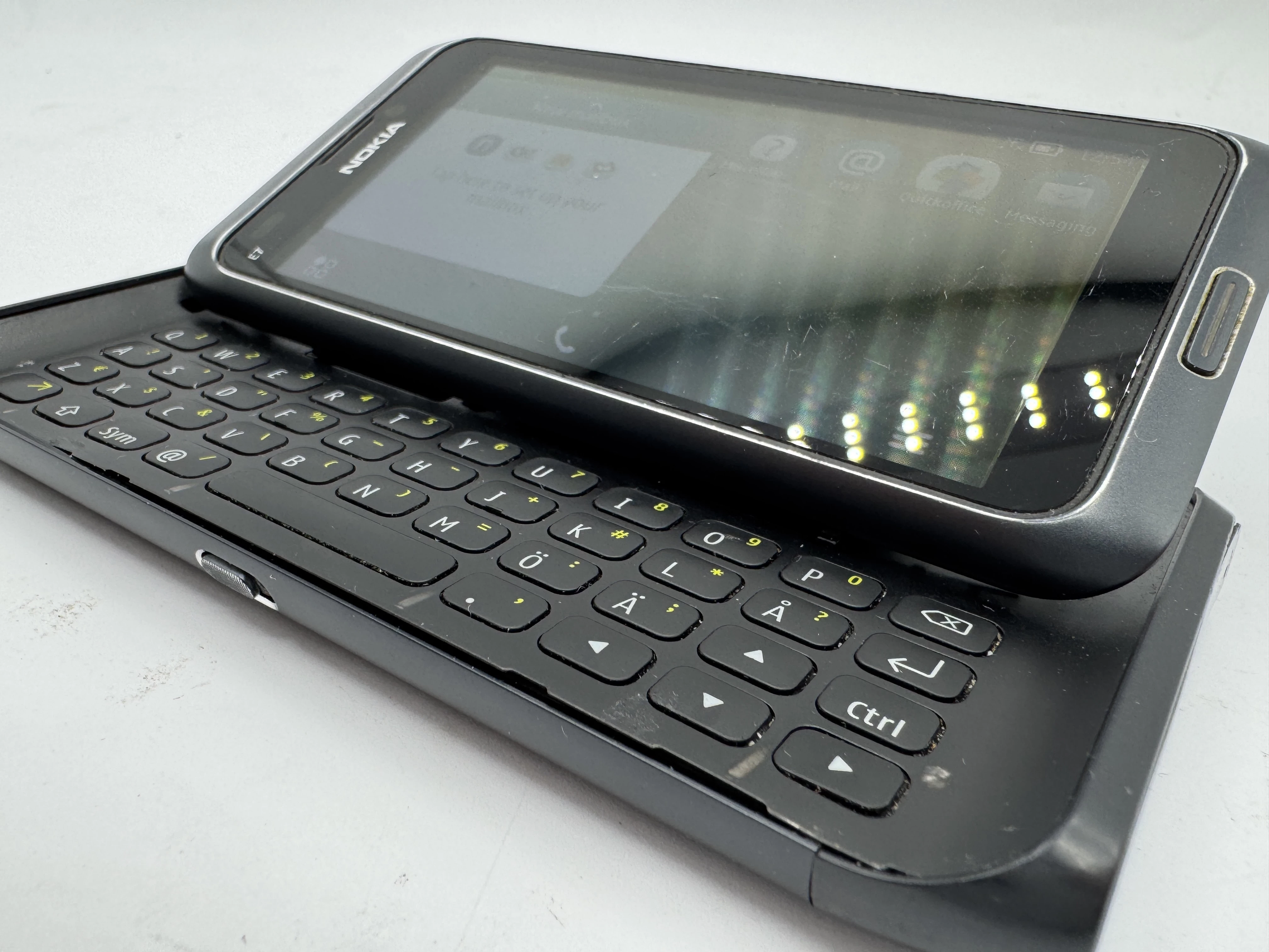 smartfon-qwerty-nokia-e7-brak-pl-sredzka-28-wroclaw