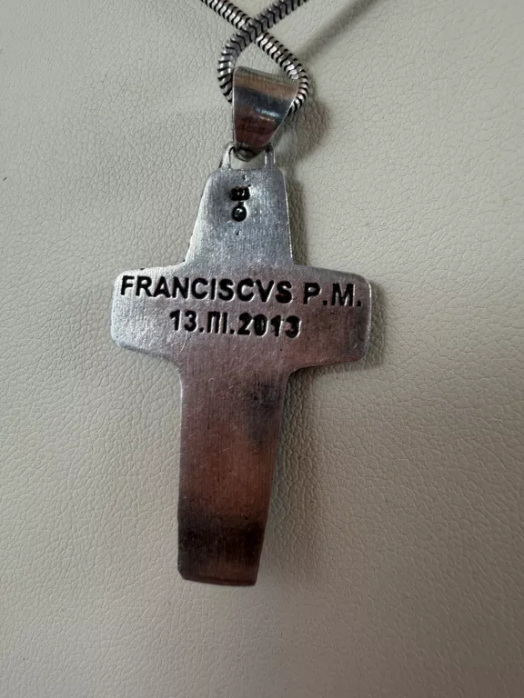 srebro-wyrob-jubilerski-uzywany-lancuszek-z-krzyzem-925-1053-material-17128-8
