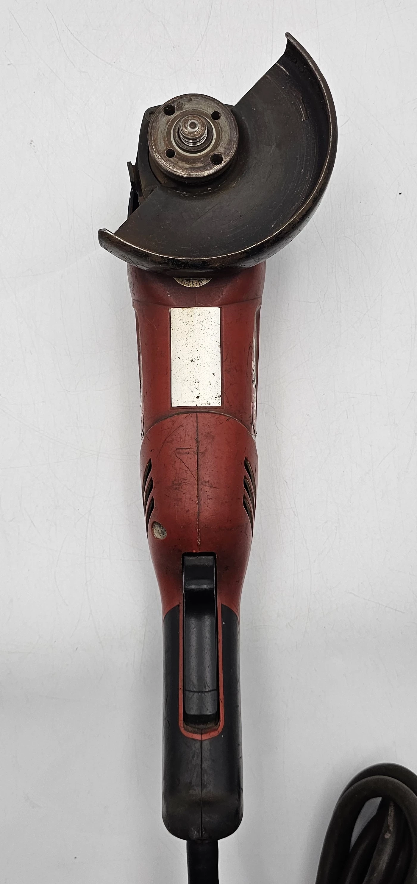 szlifierka-katowa-hilti-deg-125-p-rodzaj-250123-1798302