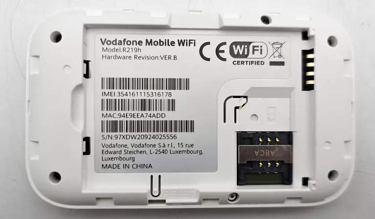 router-mobilny-vodafone-r219h-4g-lte-waga-produktu-z-opakowaniem-jednostkowym-0250
