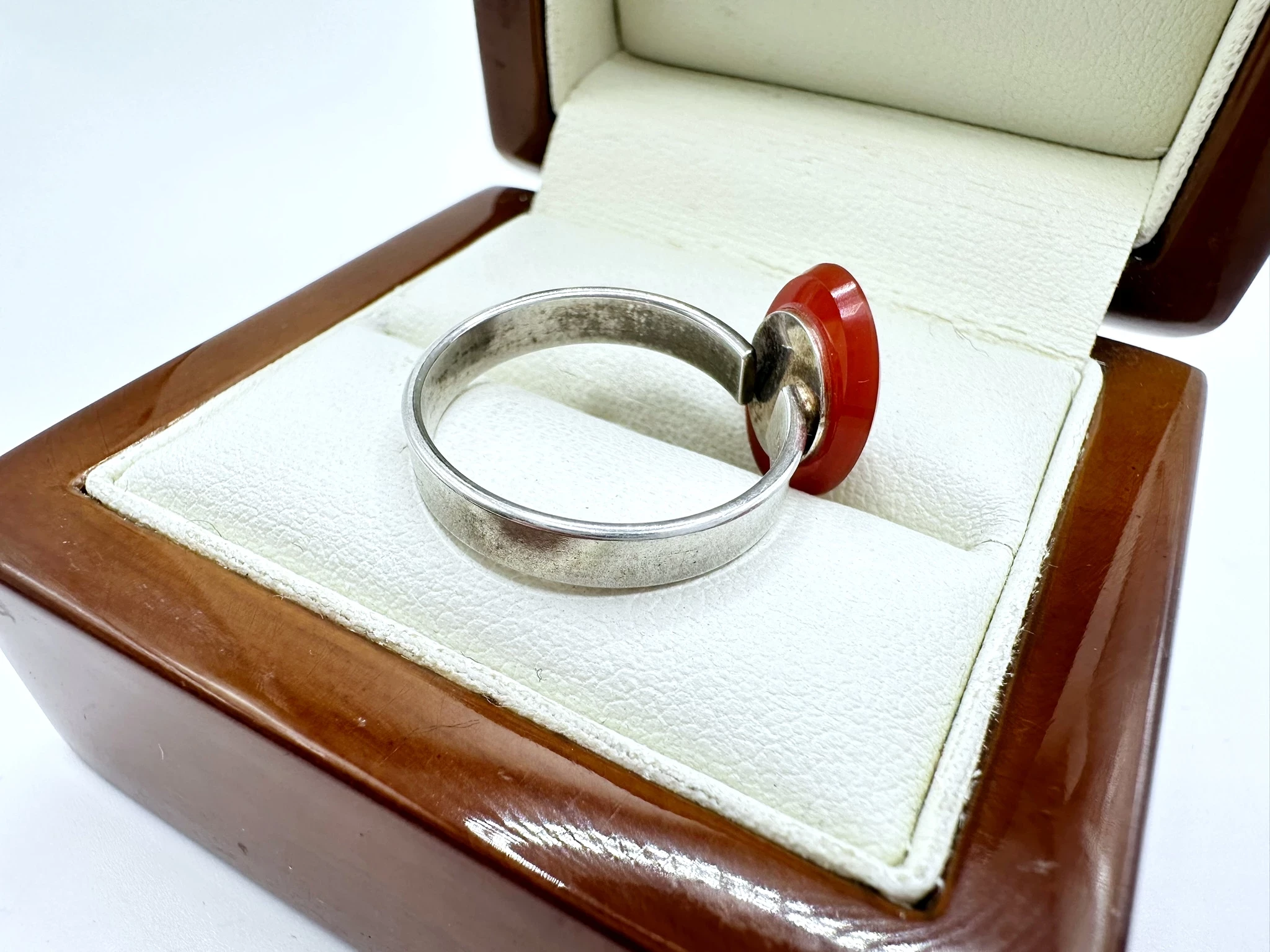 sd146-srebrny-pierscionek-925-z-pomaranczowym-owalnym-kamieniem-rozmiarsrednica-wew-mm-372-16