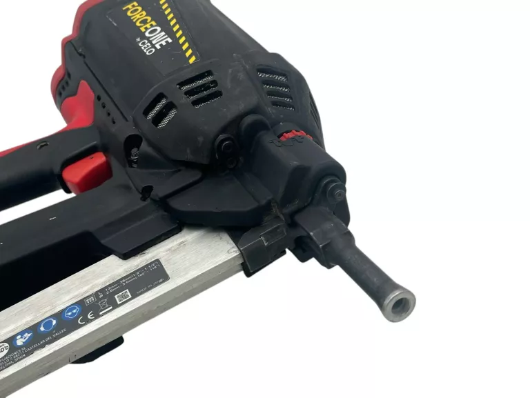 osadzak-gwozdziarka-gazowa-celo-force-one-13-38mm-fone20-aku-15ah-gaz-waga-produktu-z-opakowaniem-jednostkowym-8000