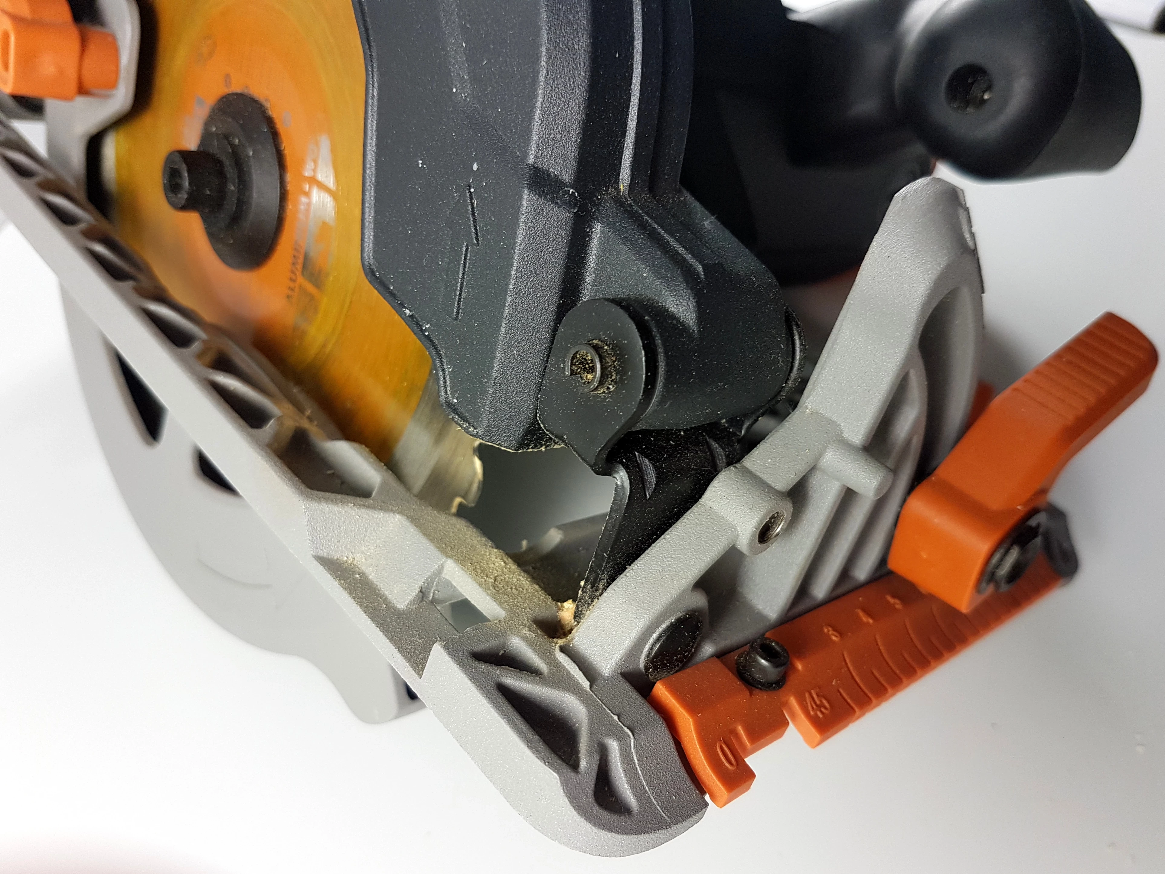 evolution-reczna-pilarka-tarczowa-wielozadaniowa-r185ccs-stan-11323-2