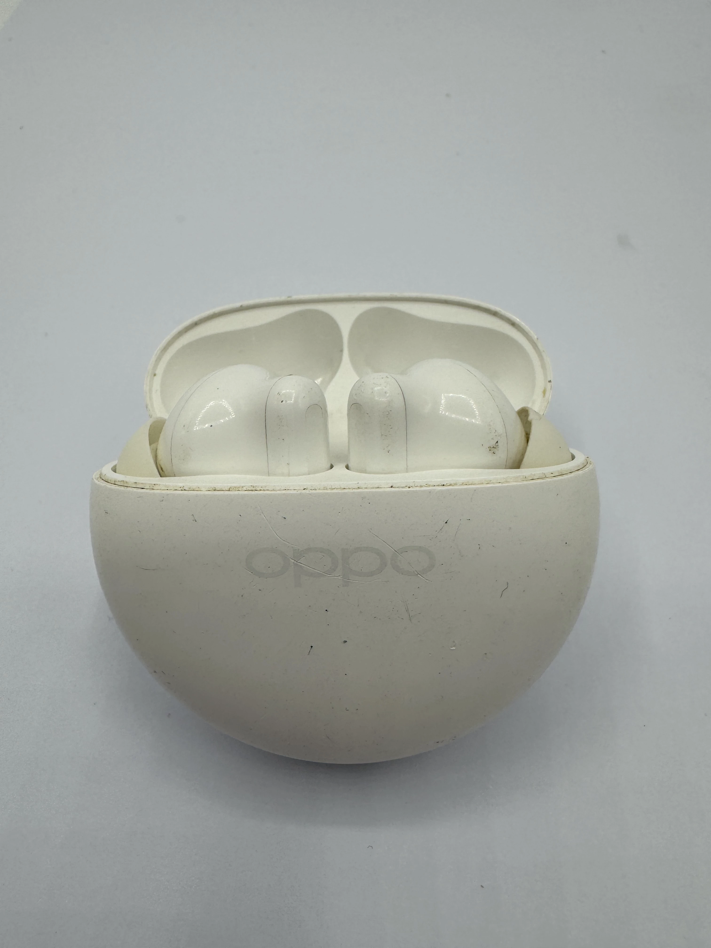 sluchawki-bezprzewodowe-oppo-sredzka-28-wroclaw