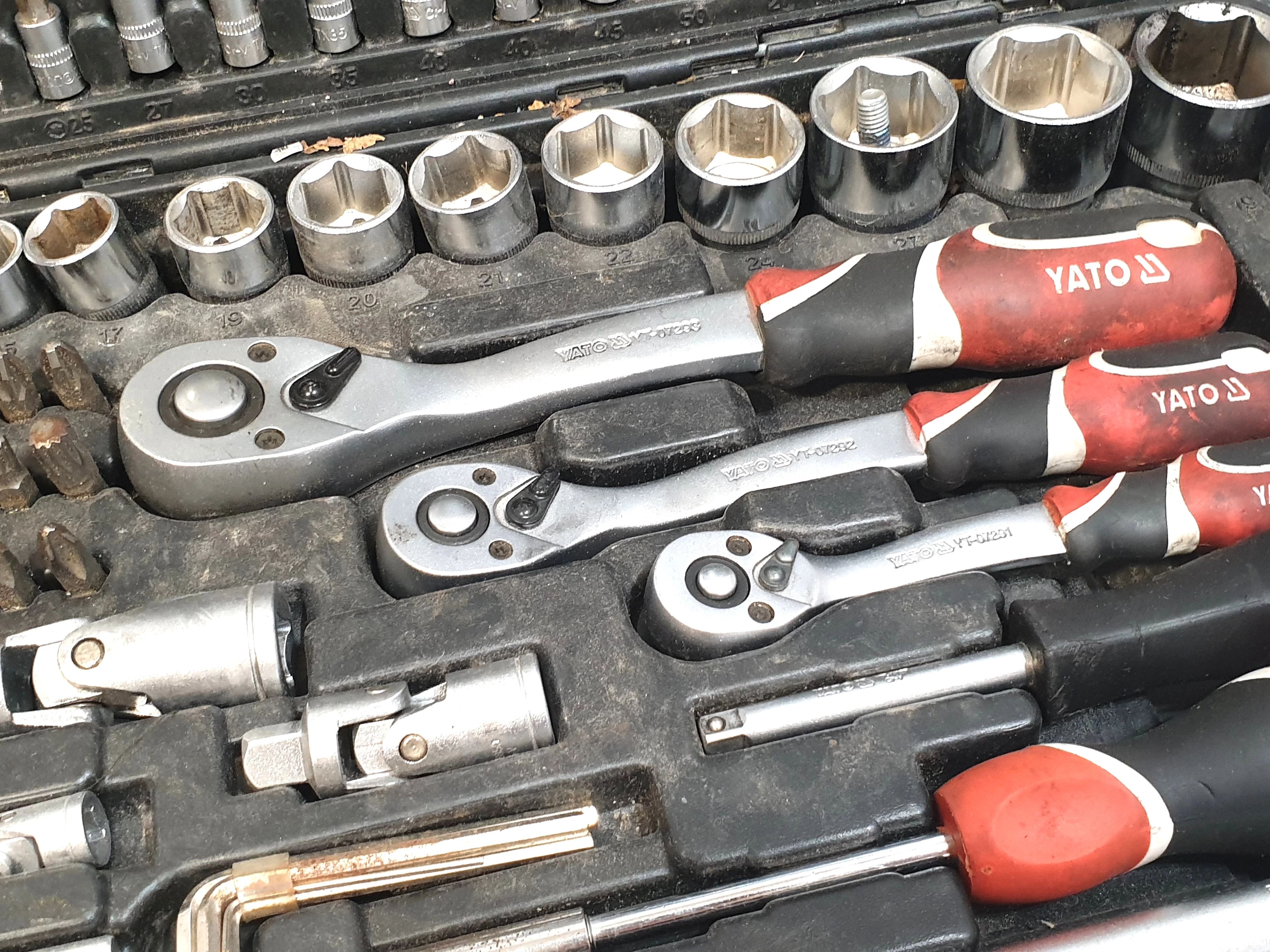 zestaw-narzedziowy-yato-yt-38841-ean-gtin-5906083388415