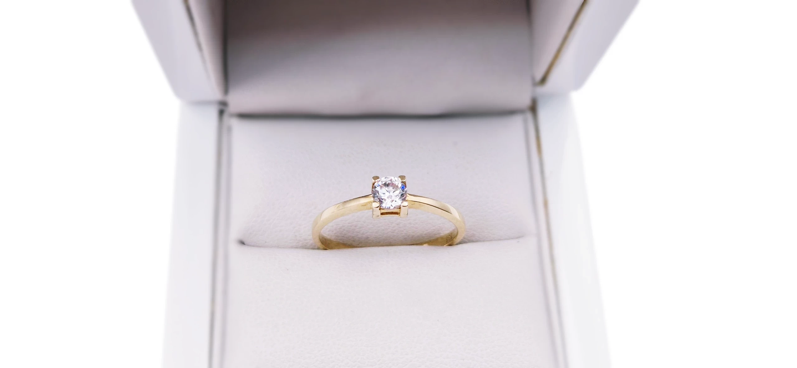 sliczny-zloty-pierscionek-w-212-g-pr-585-rozm20-kamien-17088-128