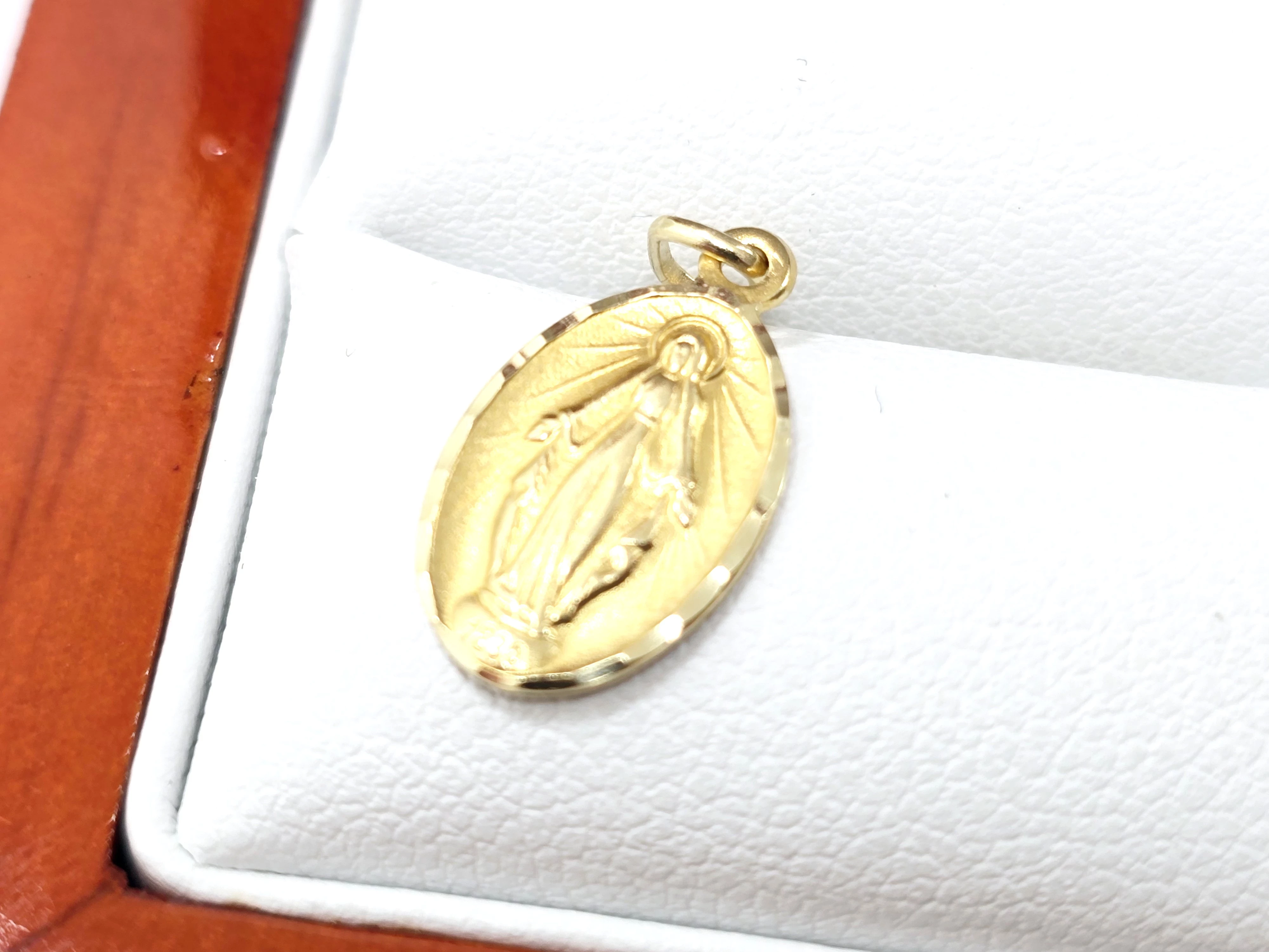 zlota-zawieszka-matka-boska-585-089g-motyw-129129-246990