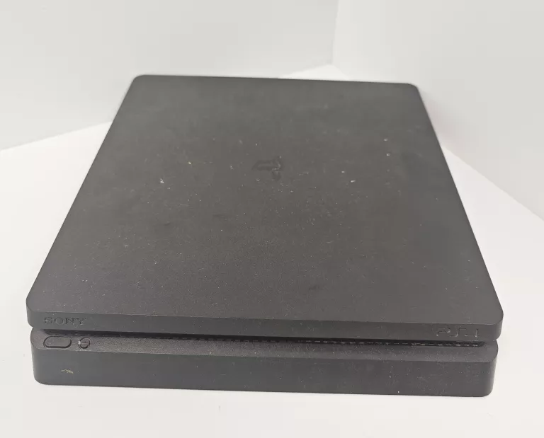 konsola-konsola-ps4-cuh-2216a-3-gry-ean-gtin-711719407577