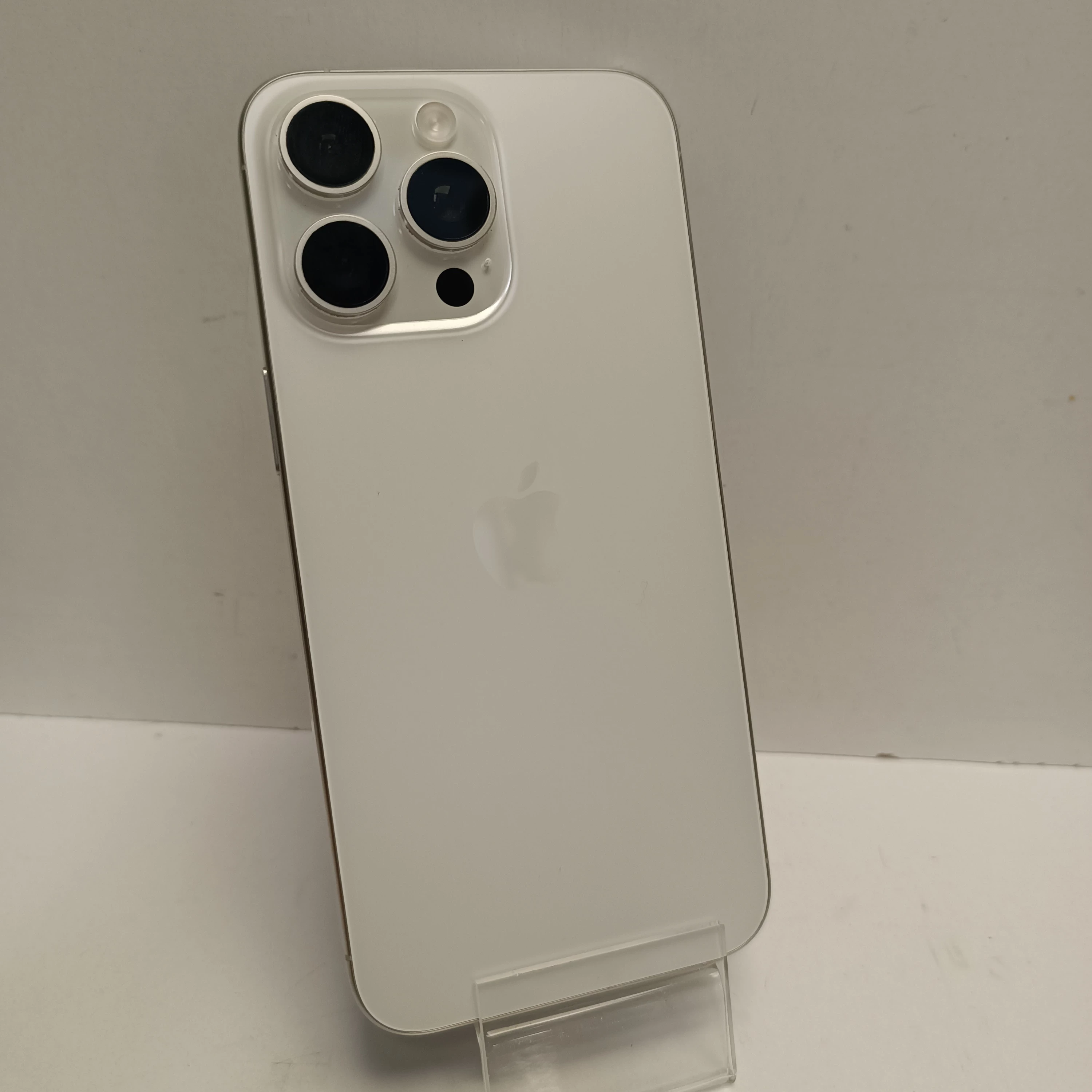 smartfon-apple-iphone-15-pro-max-8256-gb-5g-bialy-bateria-86-pojemnosc-akumulatora-4852