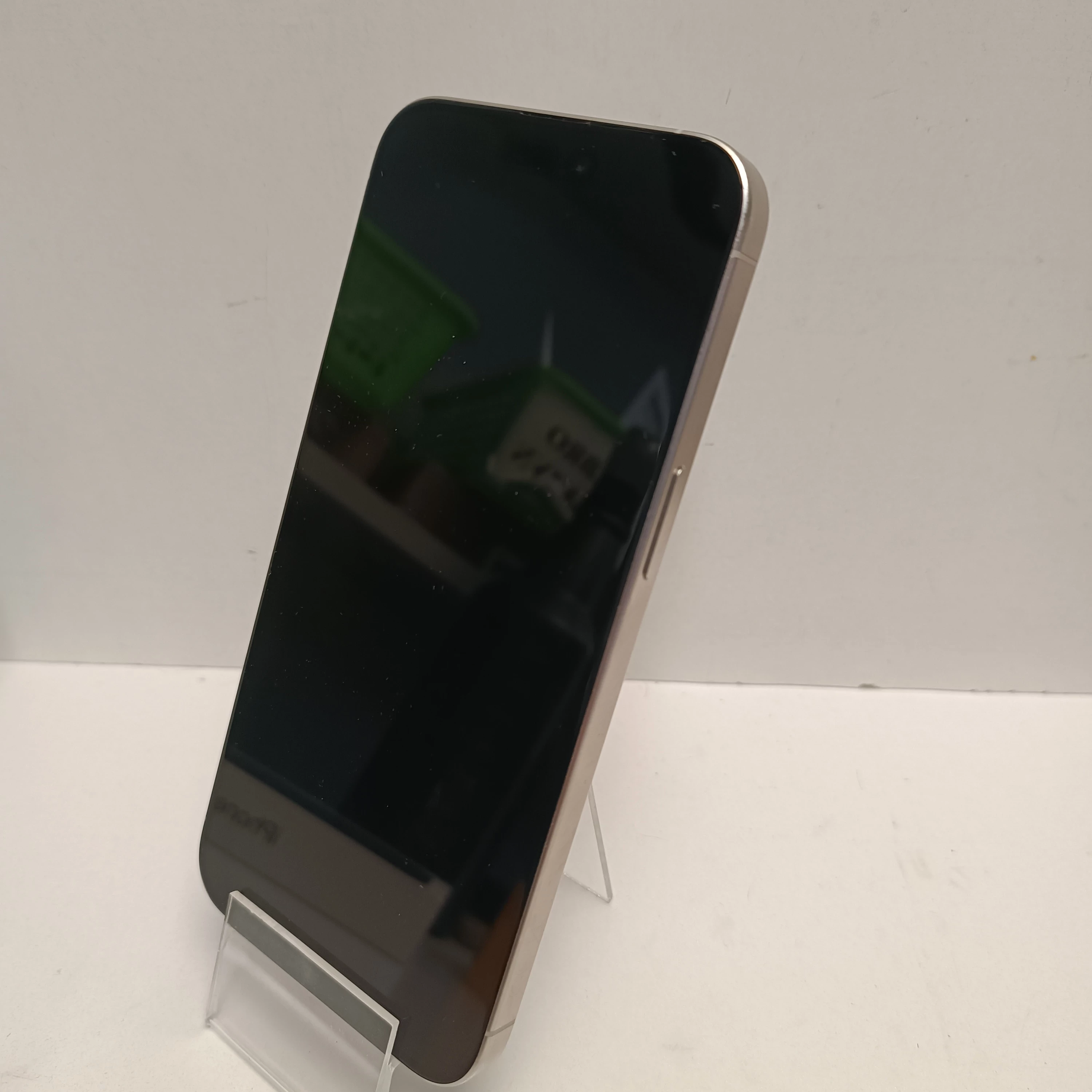 smartfon-apple-iphone-15-pro-max-8256-gb-5g-bialy-bateria-86-transmisja-danych-217-2048