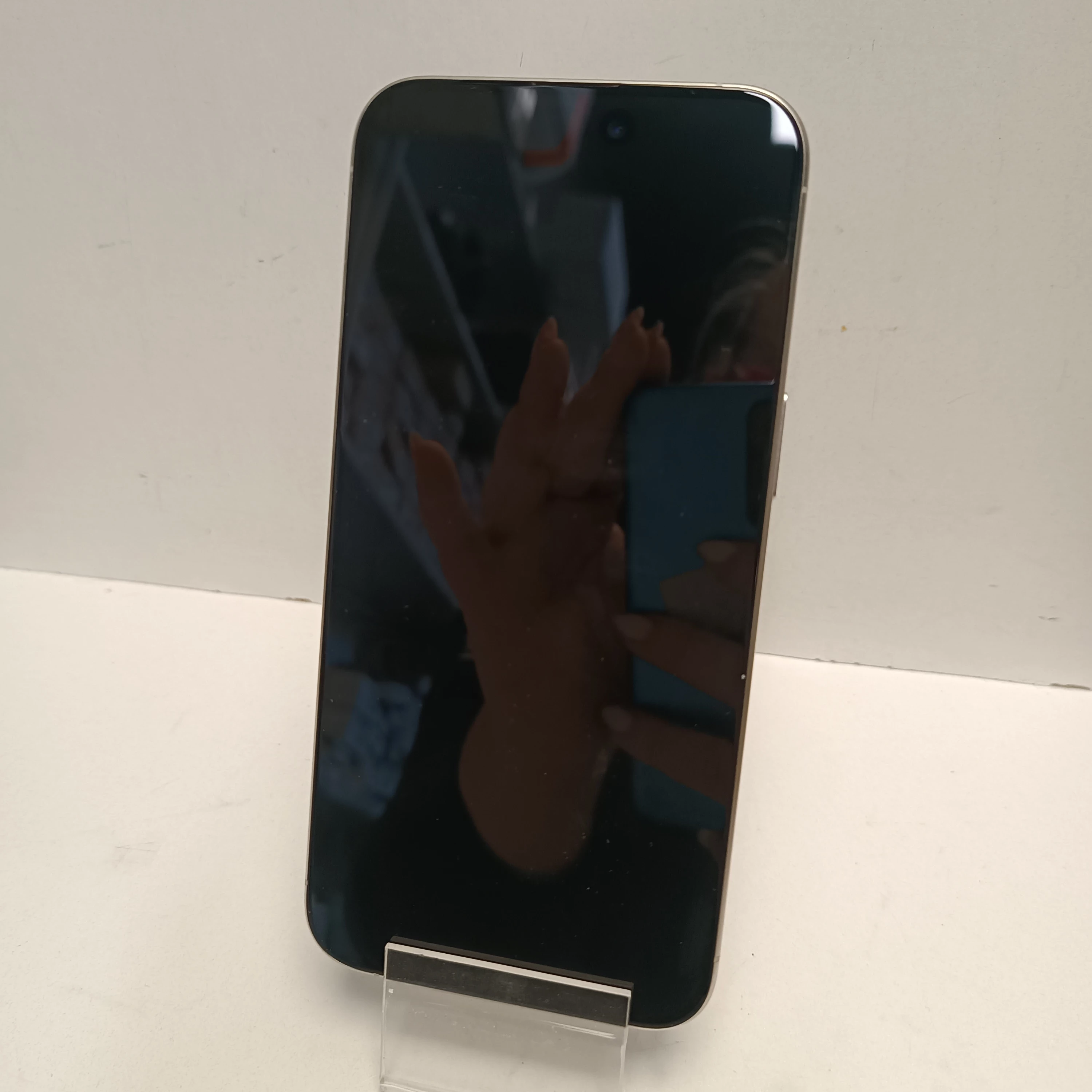 smartfon-apple-iphone-15-pro-max-8256-gb-5g-bialy-bateria-86-marka-248811-1131476