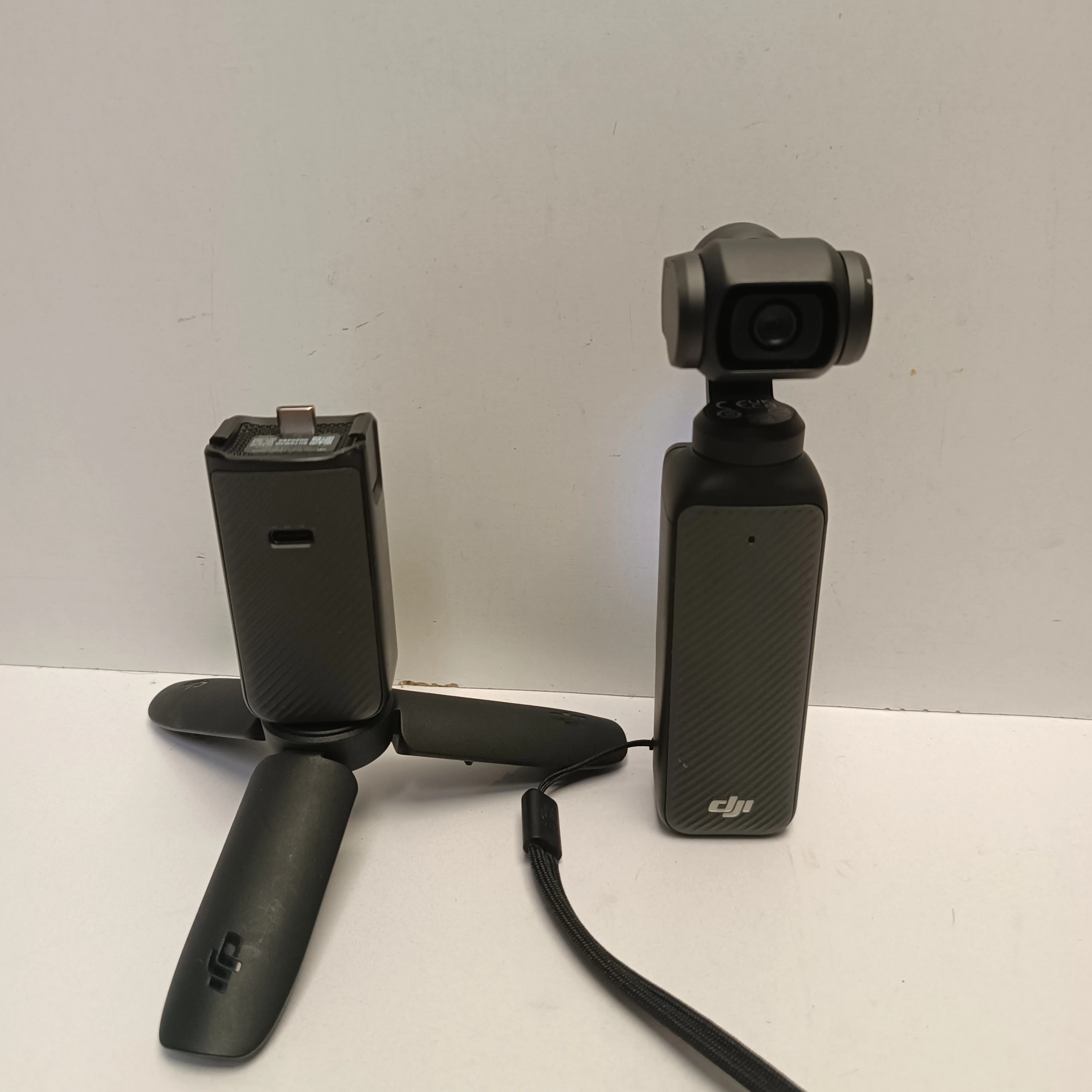 kamera-dji-osmo-pocket-3-osiedle-teatralne-3u15-krakow