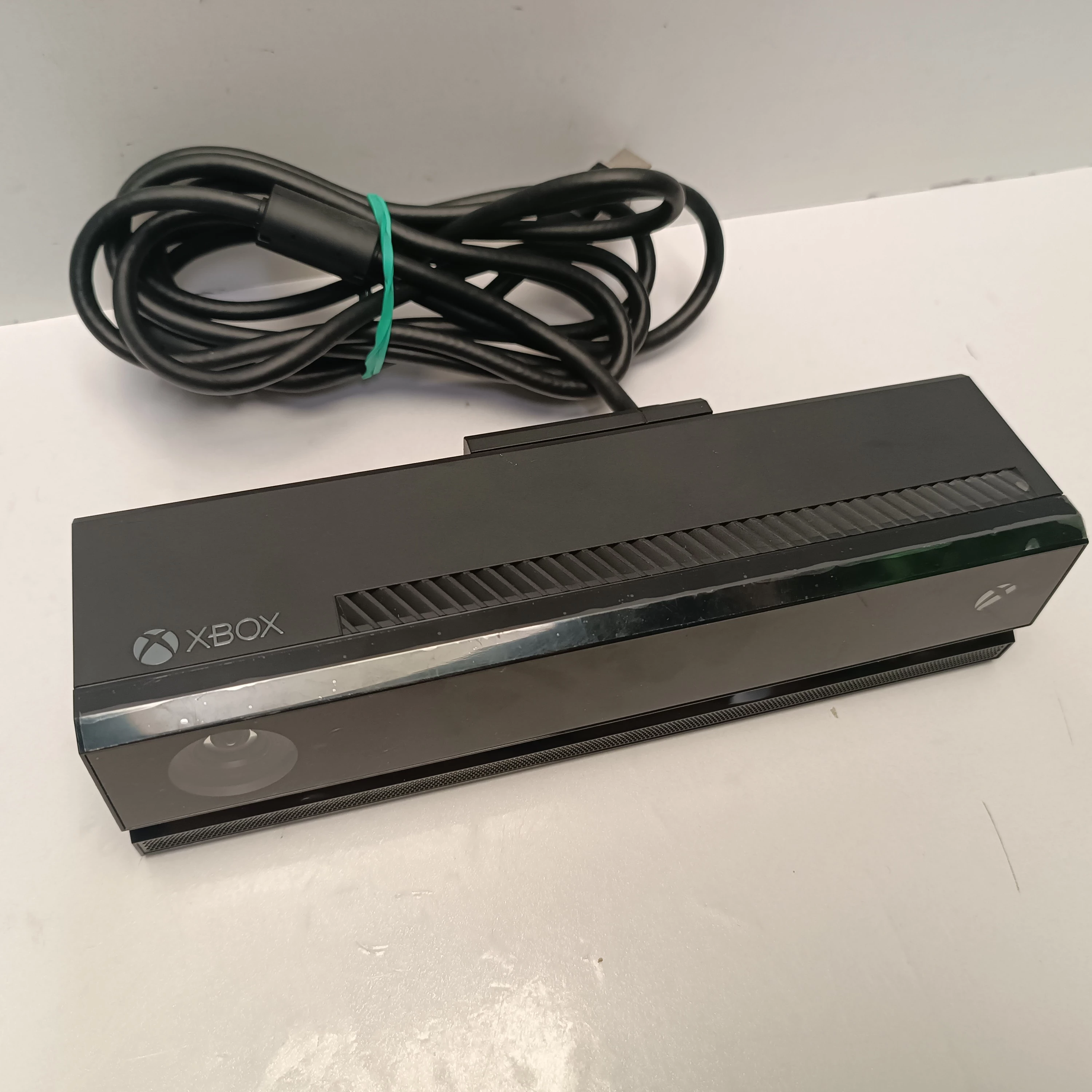 kinect-for-xbox-one-model-1520-kod-producenta-gt3-00003