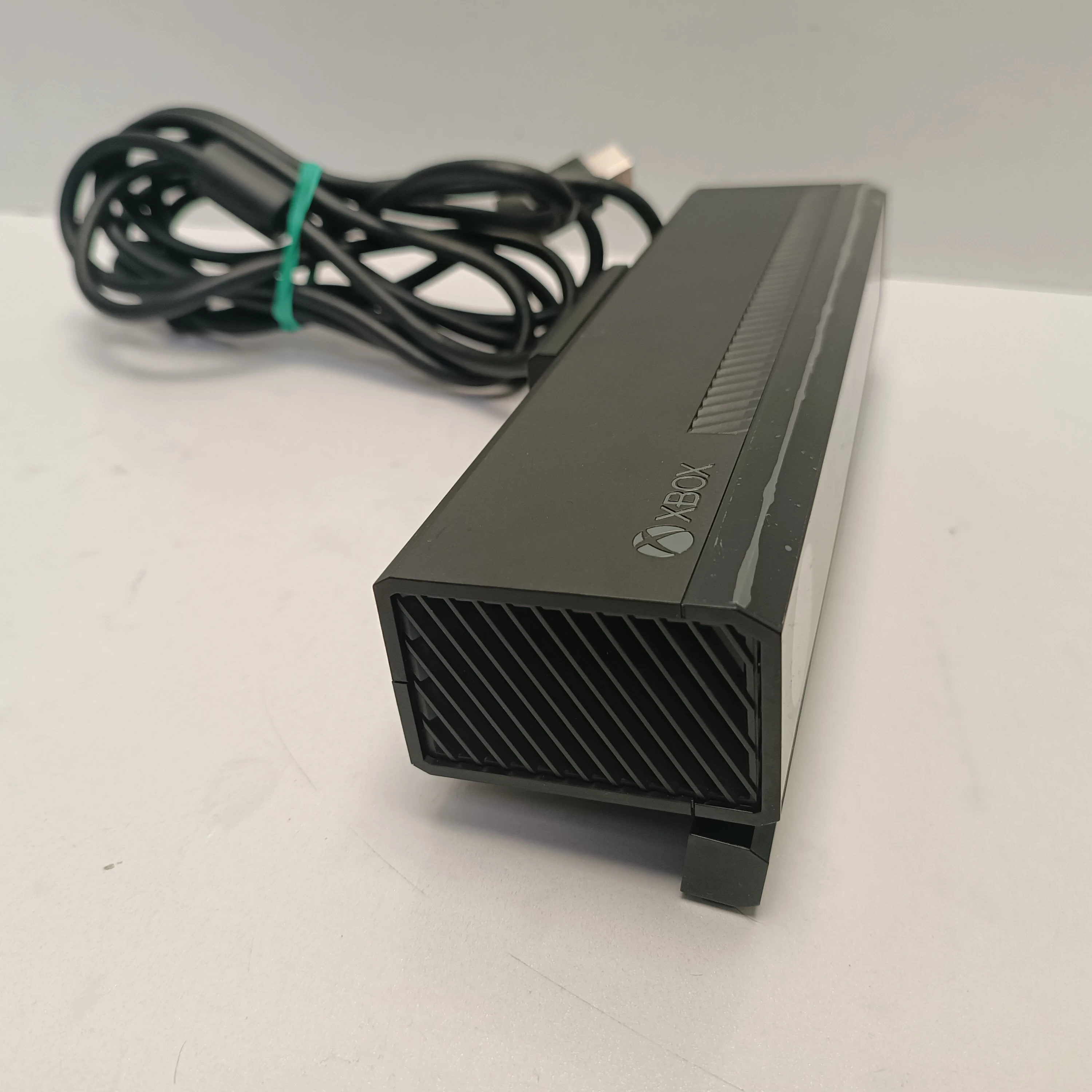 kinect-for-xbox-one-model-1520-waga-produktu-z-opakowaniem-jednostkowym-1400