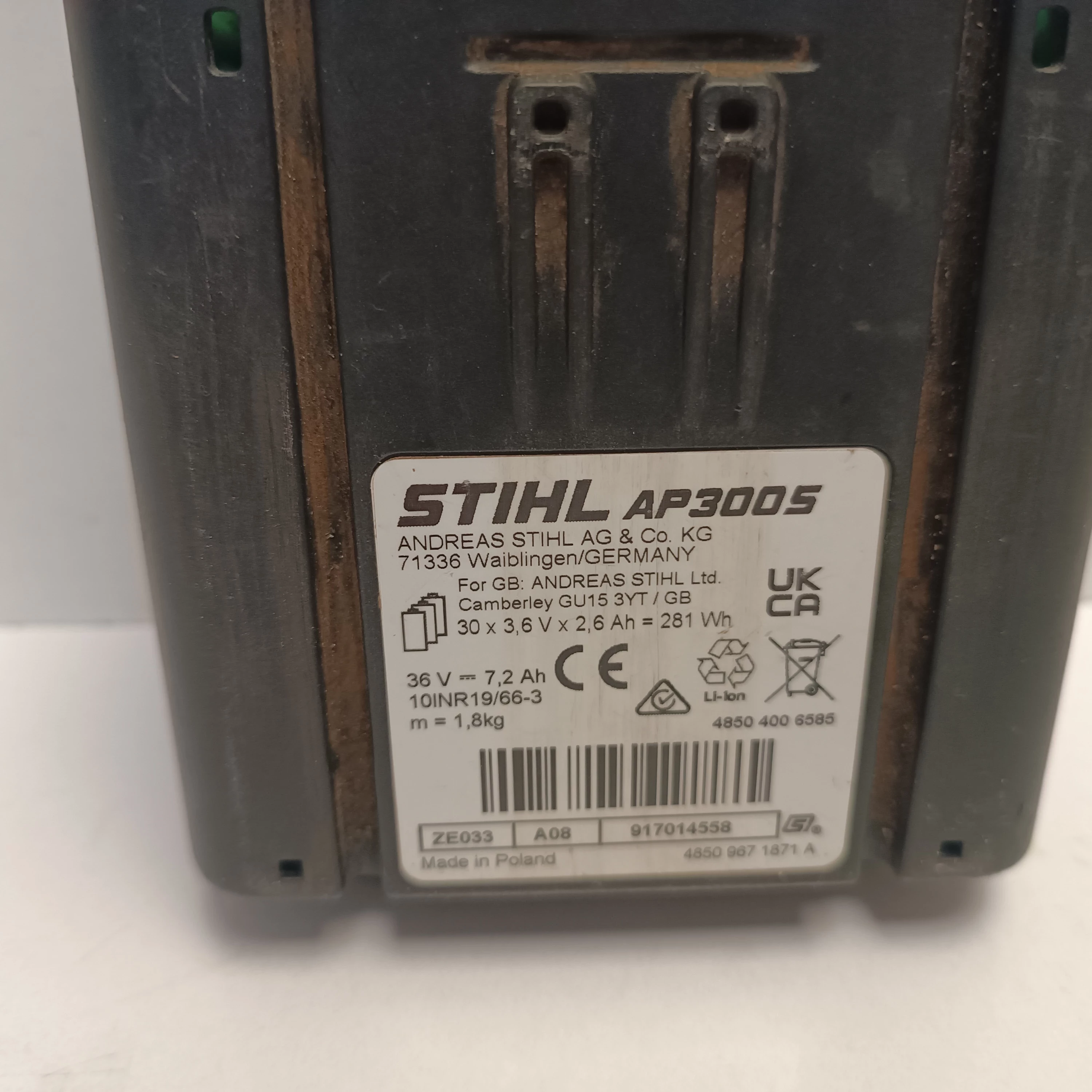 akumulator-bateria-stihl-ap-300-s-36v-72ah-281wh-do-urzadzen-waga-produktu-z-opakowaniem-jednostkowym-1800