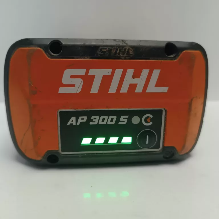 akumulator-bateria-stihl-ap-300-s-36v-72ah-281wh-do-urzadzen-zawiera-baterie-250685-2006716