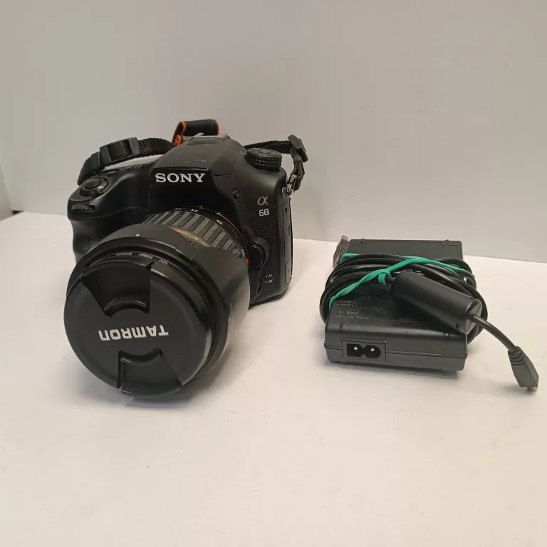 lustrzanka-cyfrowa-sony-alpha-68-z-obiektywem-tamron-17-50mm-f28-sp-w-zestawie-814-385121