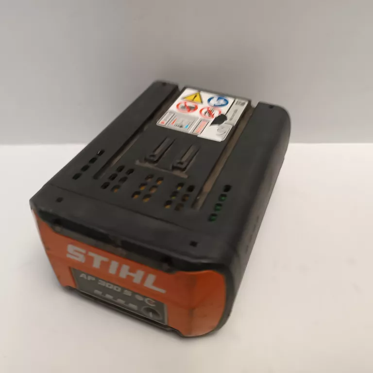akumulator-bateria-stihl-ap-300-s-36v-72ah-281wh-do-urzadzen-kod-producenta-48504006580
