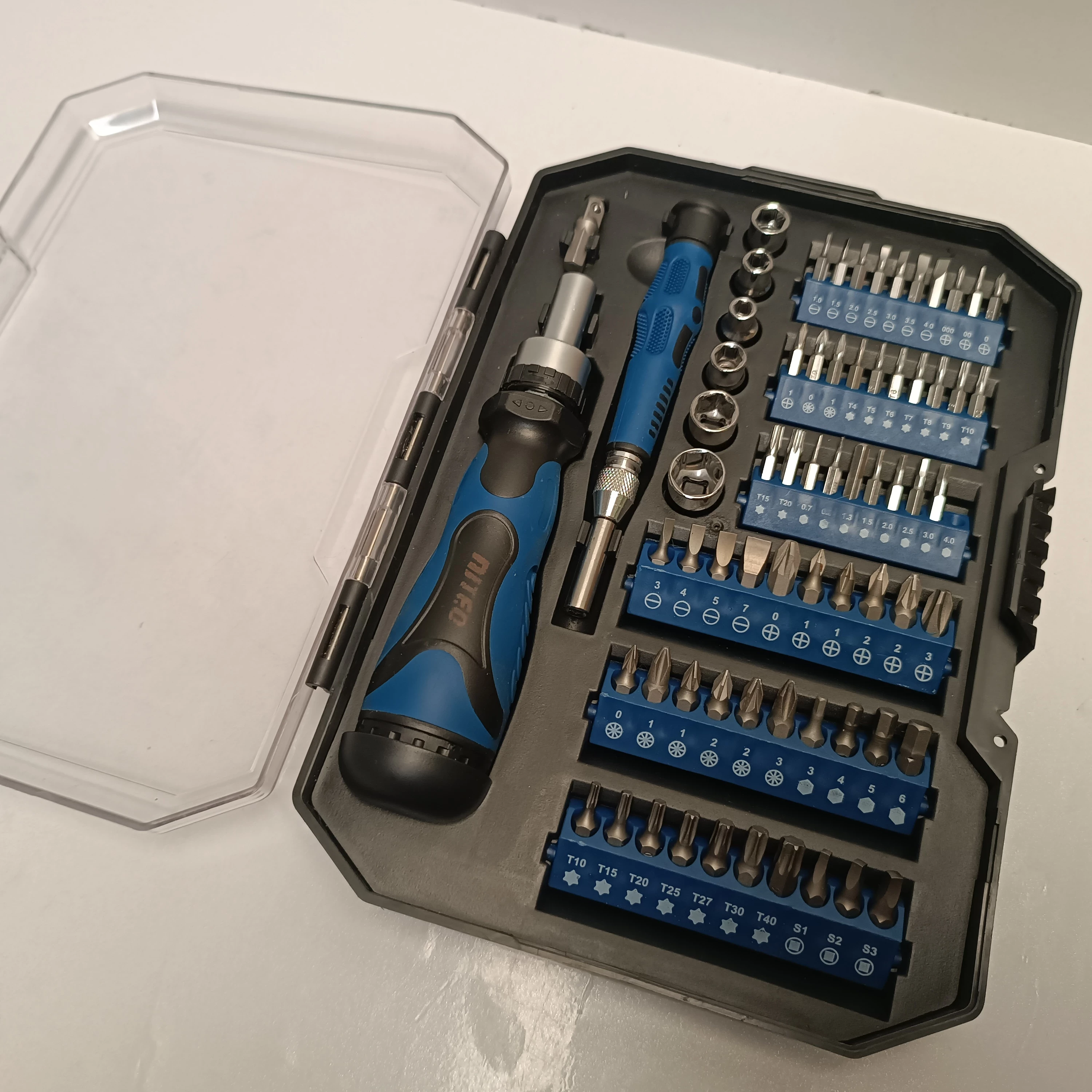 niteo-srubokret-grzechotkowy-69-elemrntow-nie-kompletny-kod-producenta-250407-mrh-39