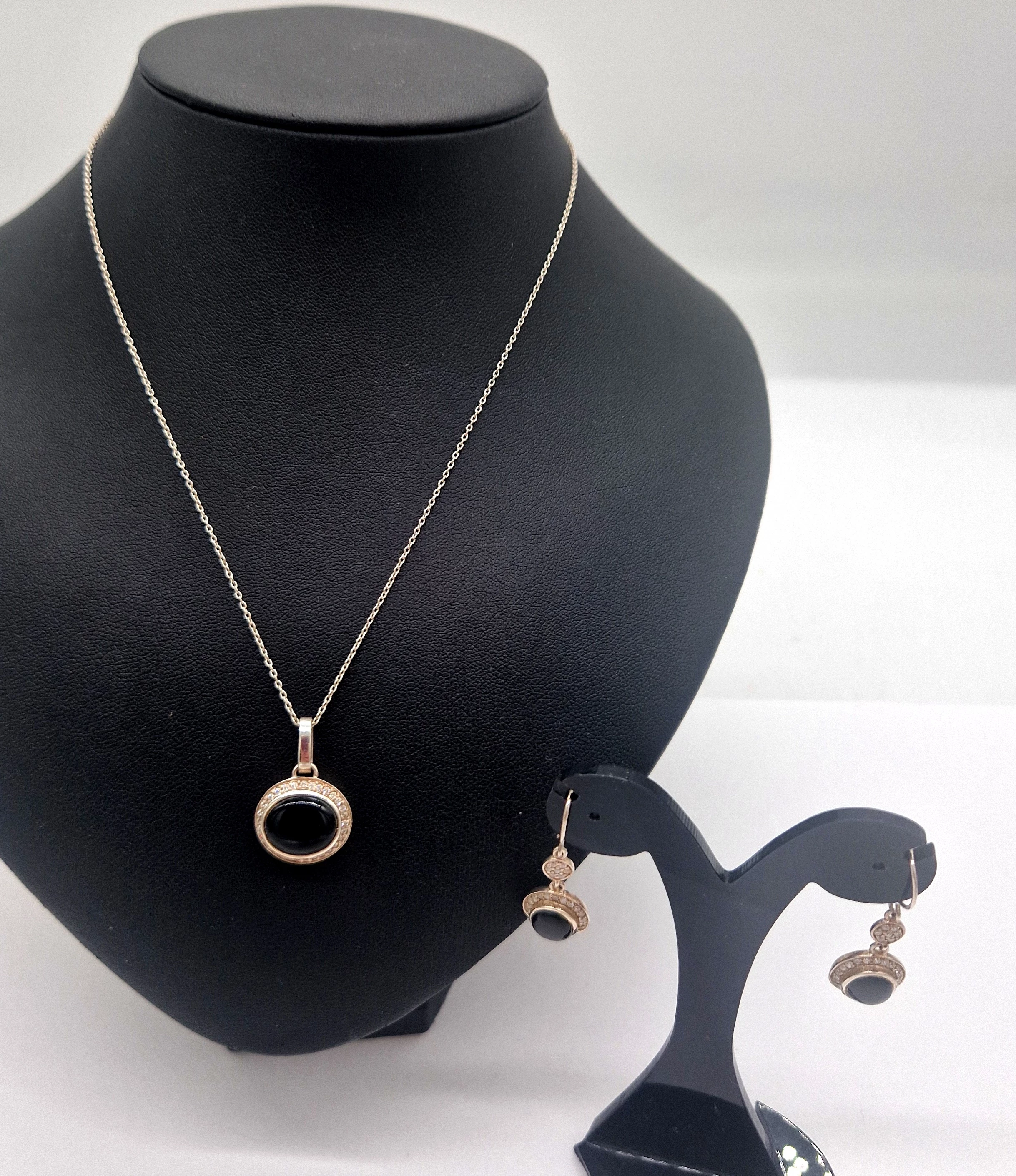 srebro-komplet-bizuteri-lancuszek-z-zawieszka-i-kolczyki-ean-gtin-000000000