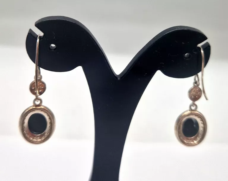 srebro-komplet-bizuteri-lancuszek-z-zawieszka-i-kolczyki-material-15835-4