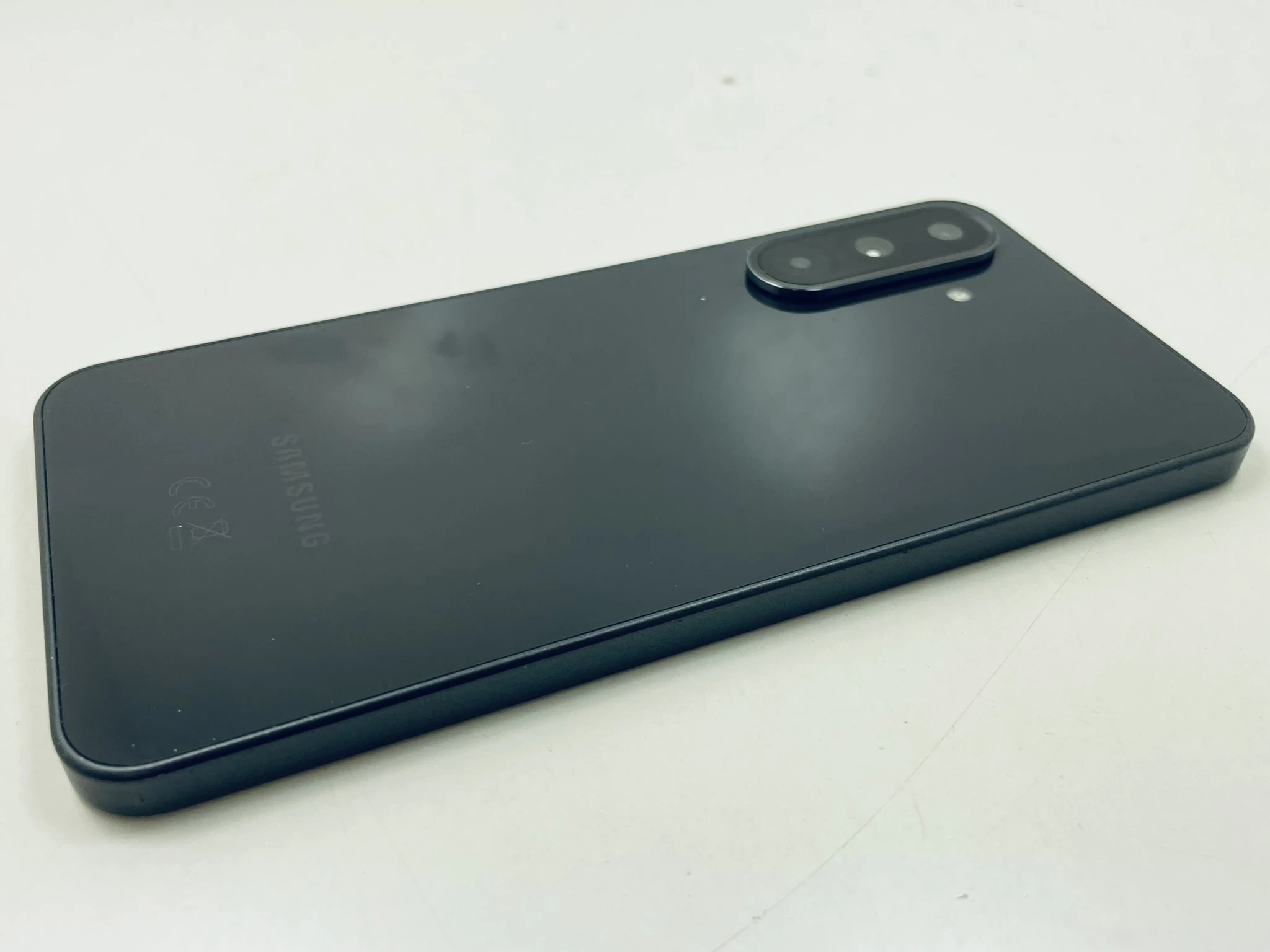 telefon-samsung-galaxy-a36-5g-typ-202685-212929