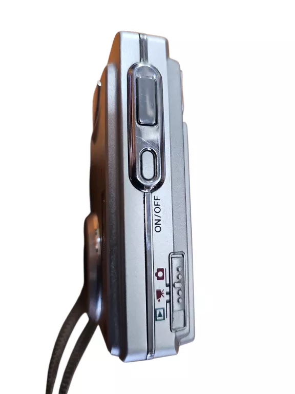 aparat-konica-minolta-lad-zoom-optyczny-300