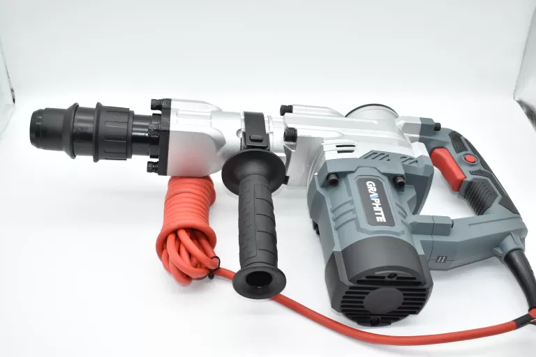 mlot-wyburzeniowy-sds-max-1300w-walizka-58g877-graphite-ean-gtin-0755886849501